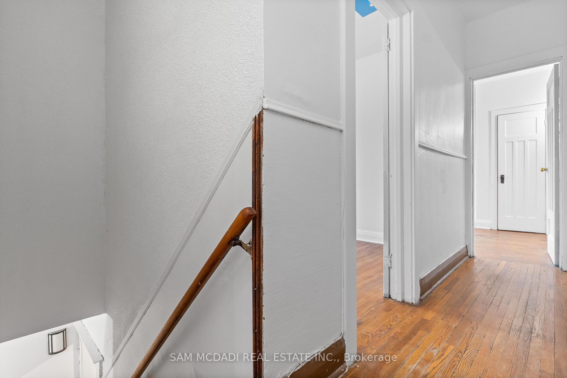 Photo 17 of 259 Milverton Boulevard, Toronto, Danforth — HOMEH