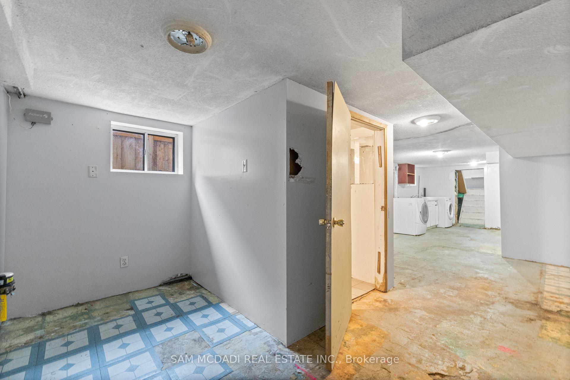 Photo 24 of 259 Milverton Boulevard, Toronto, Danforth — HOMEH