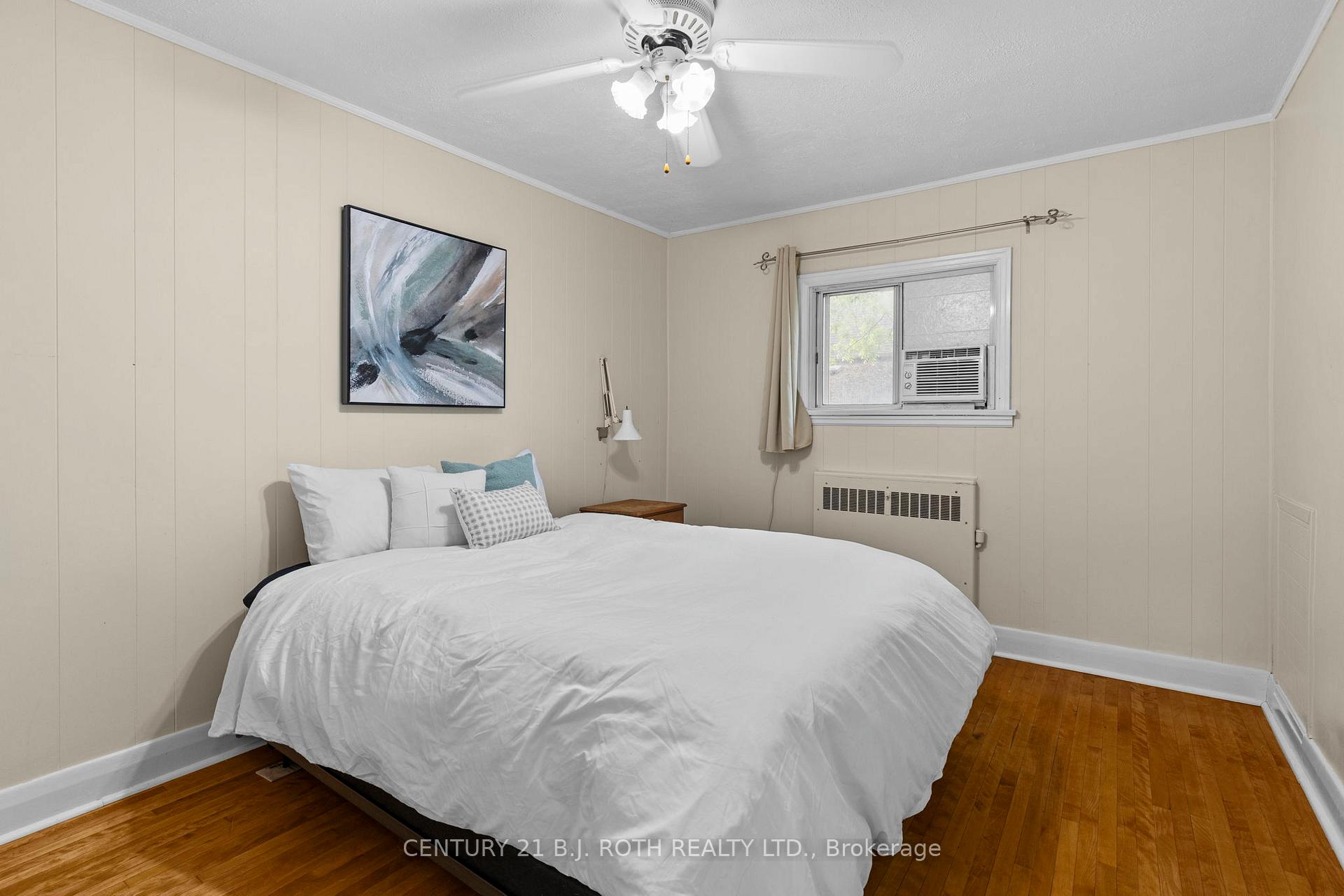 Photo 13 of 52 Marcus Street, Barrie, Allandale — HOMEH