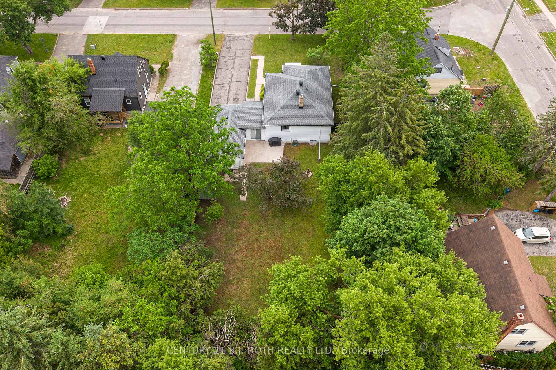 Photo 27 of 52 Marcus Street, Barrie, Allandale — HOMEH