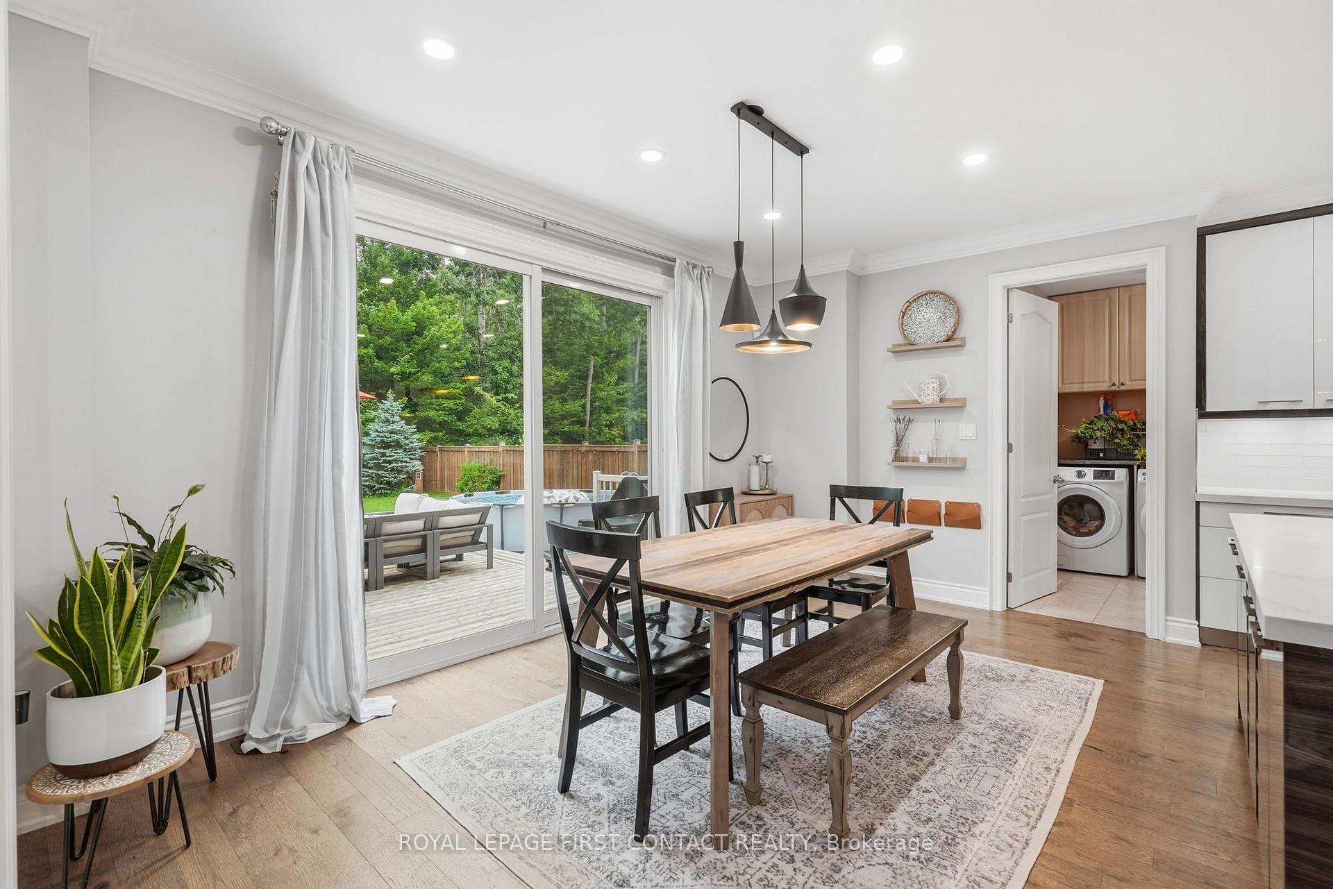 Photo 11 of 81 Trail Boulevard, Springwater, Centre Vespra — HOMEH