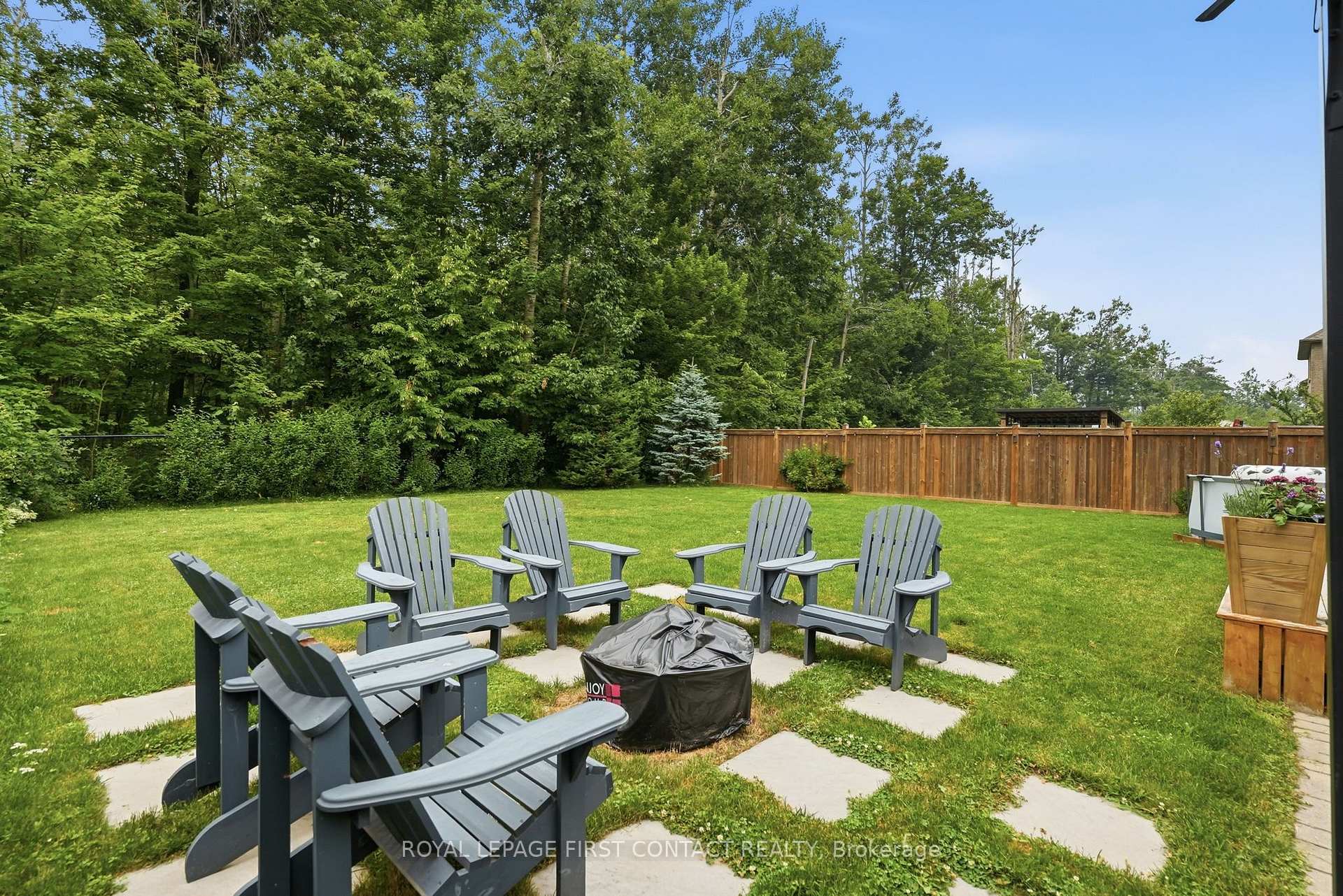 Photo 35 of 81 Trail Boulevard, Springwater, Centre Vespra — HOMEH