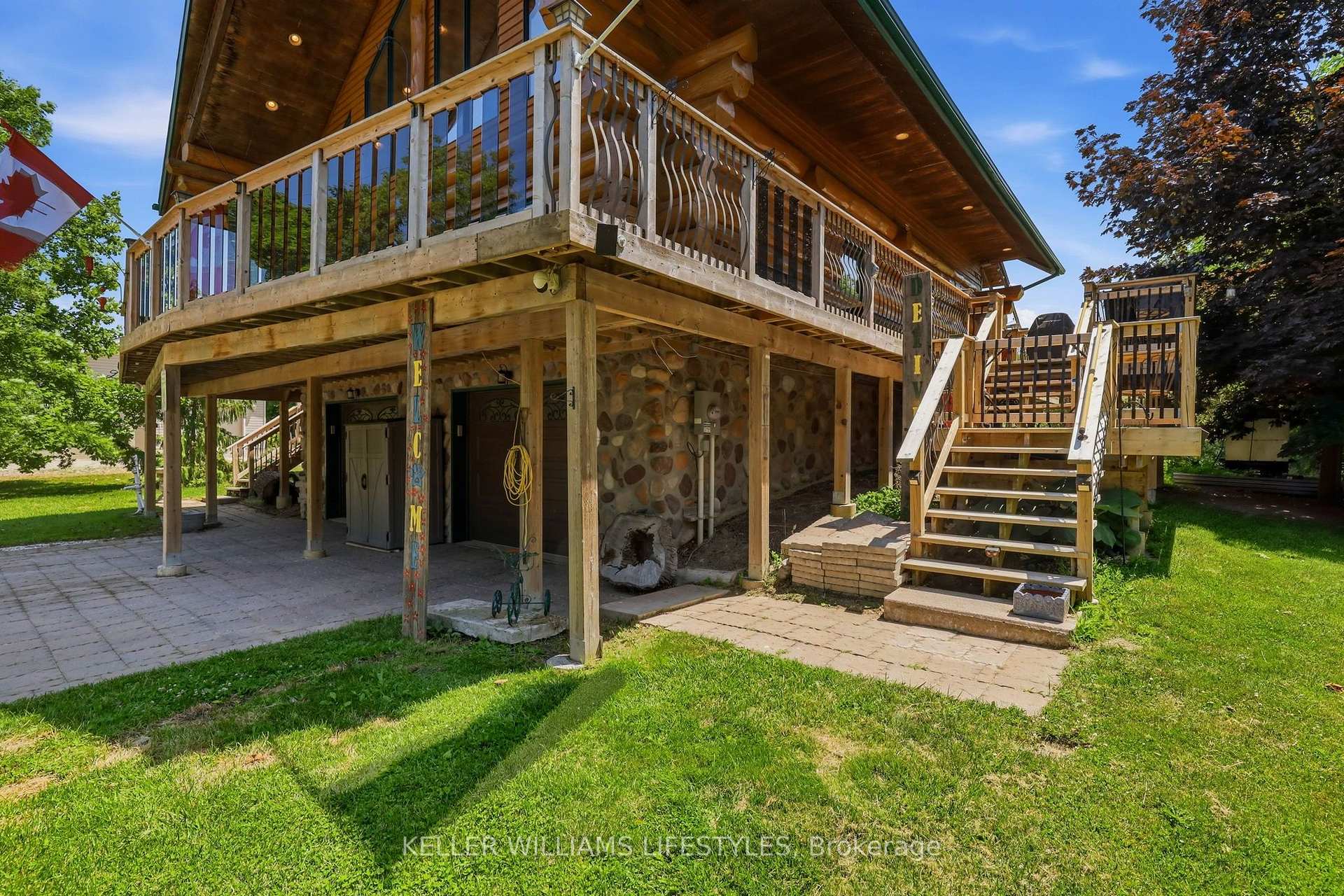 Photo 3 of 5267 Cliff Road, Lambton Shores — HOMEH