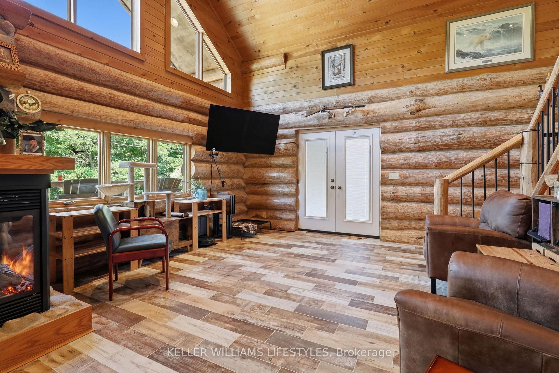 Photo 7 of 5267 Cliff Road, Lambton Shores — HOMEH