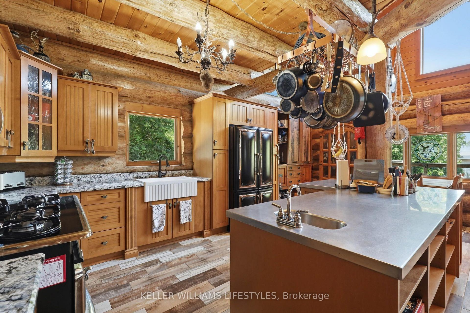 Photo 11 of 5267 Cliff Road, Lambton Shores — HOMEH