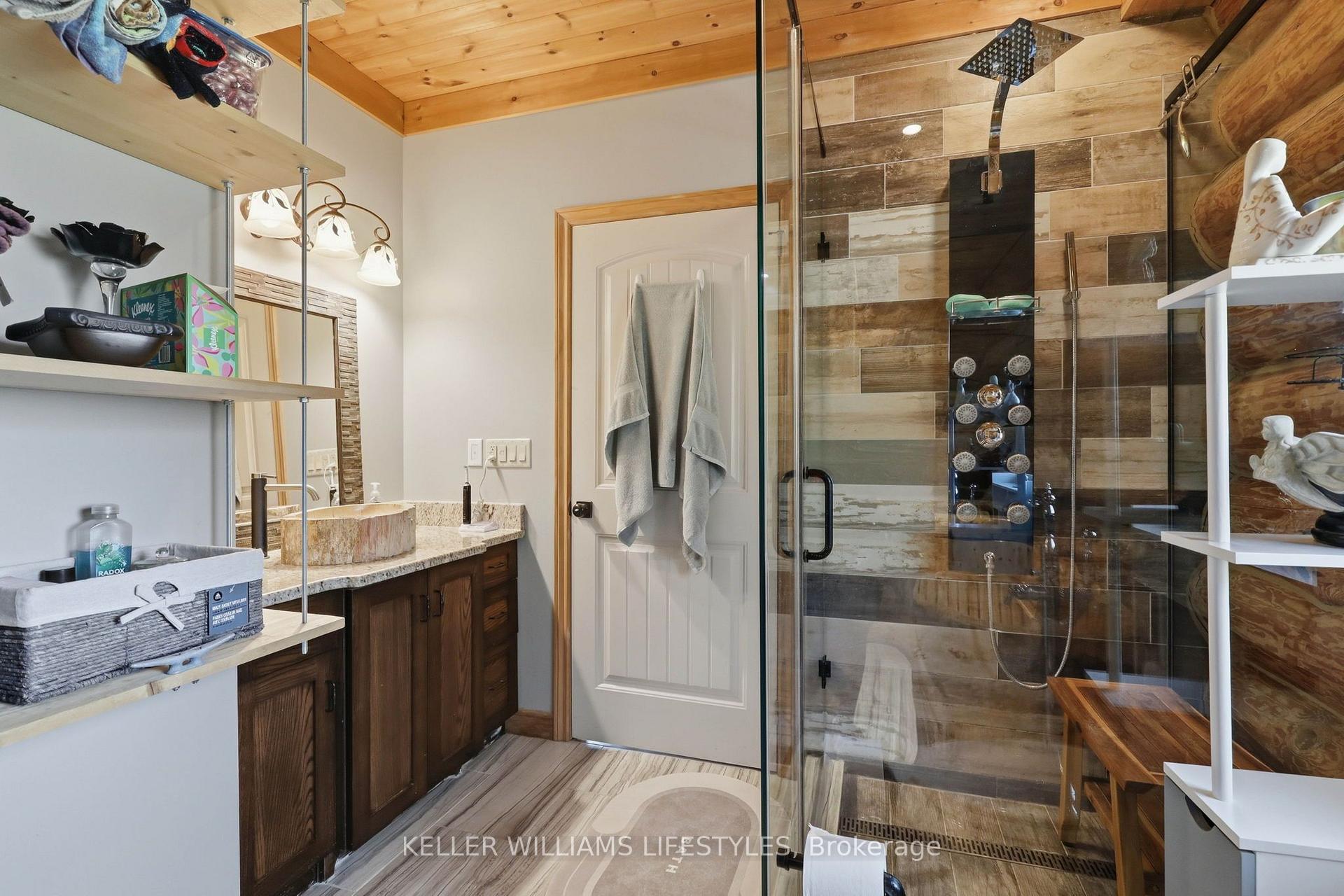 Photo 19 of 5267 Cliff Road, Lambton Shores — HOMEH