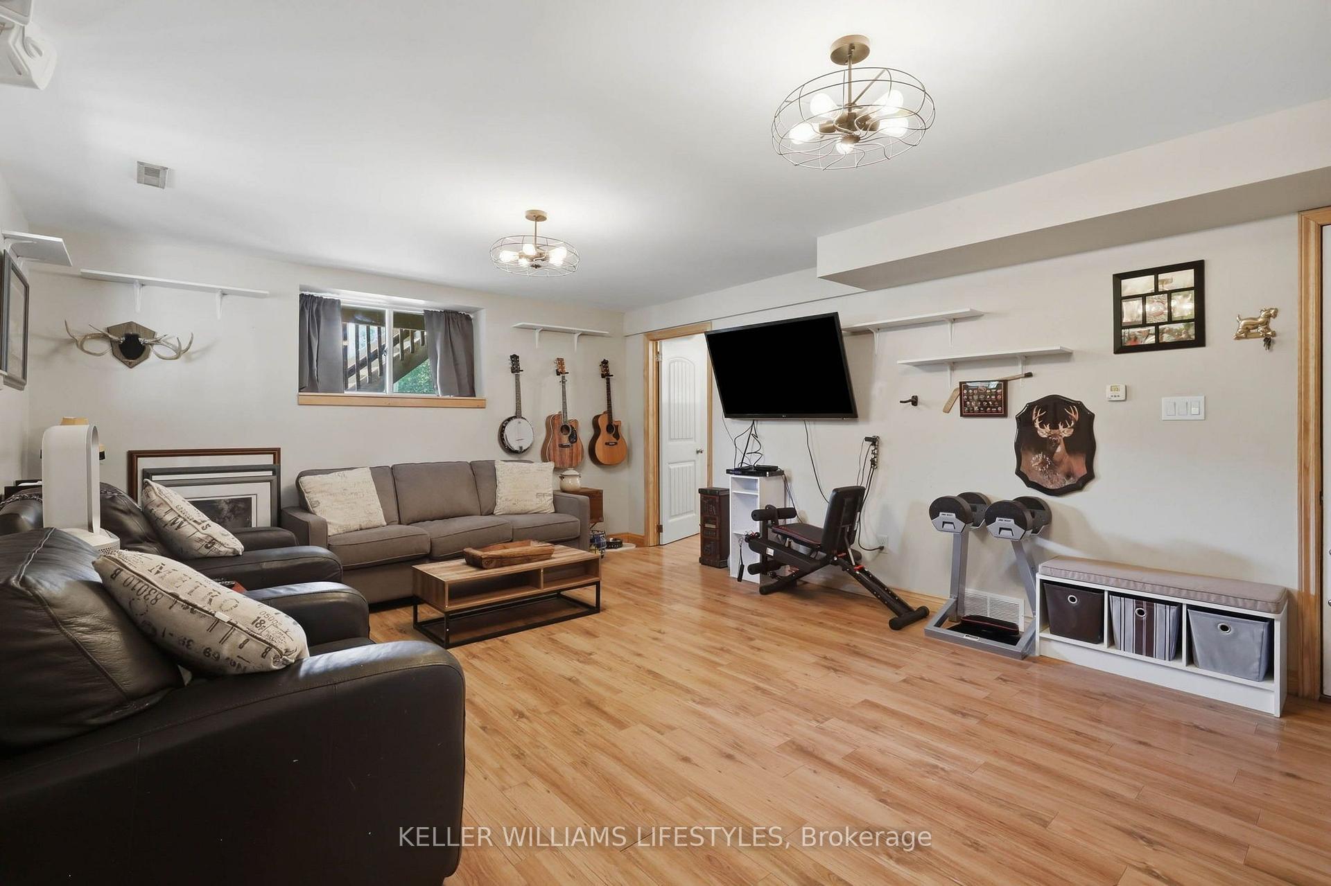 Photo 32 of 5267 Cliff Road, Lambton Shores — HOMEH