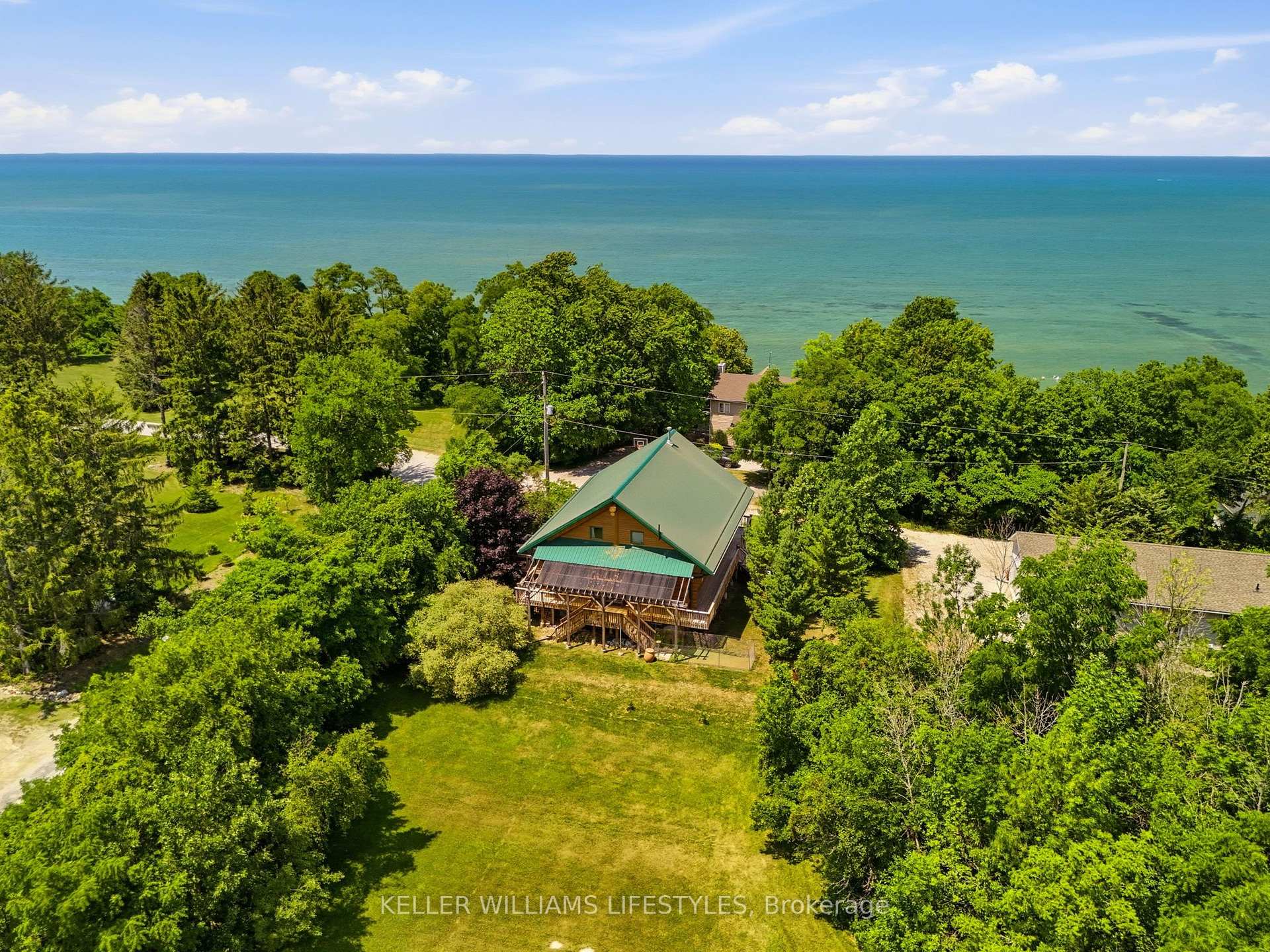 Photo 37 of 5267 Cliff Road, Lambton Shores — HOMEH