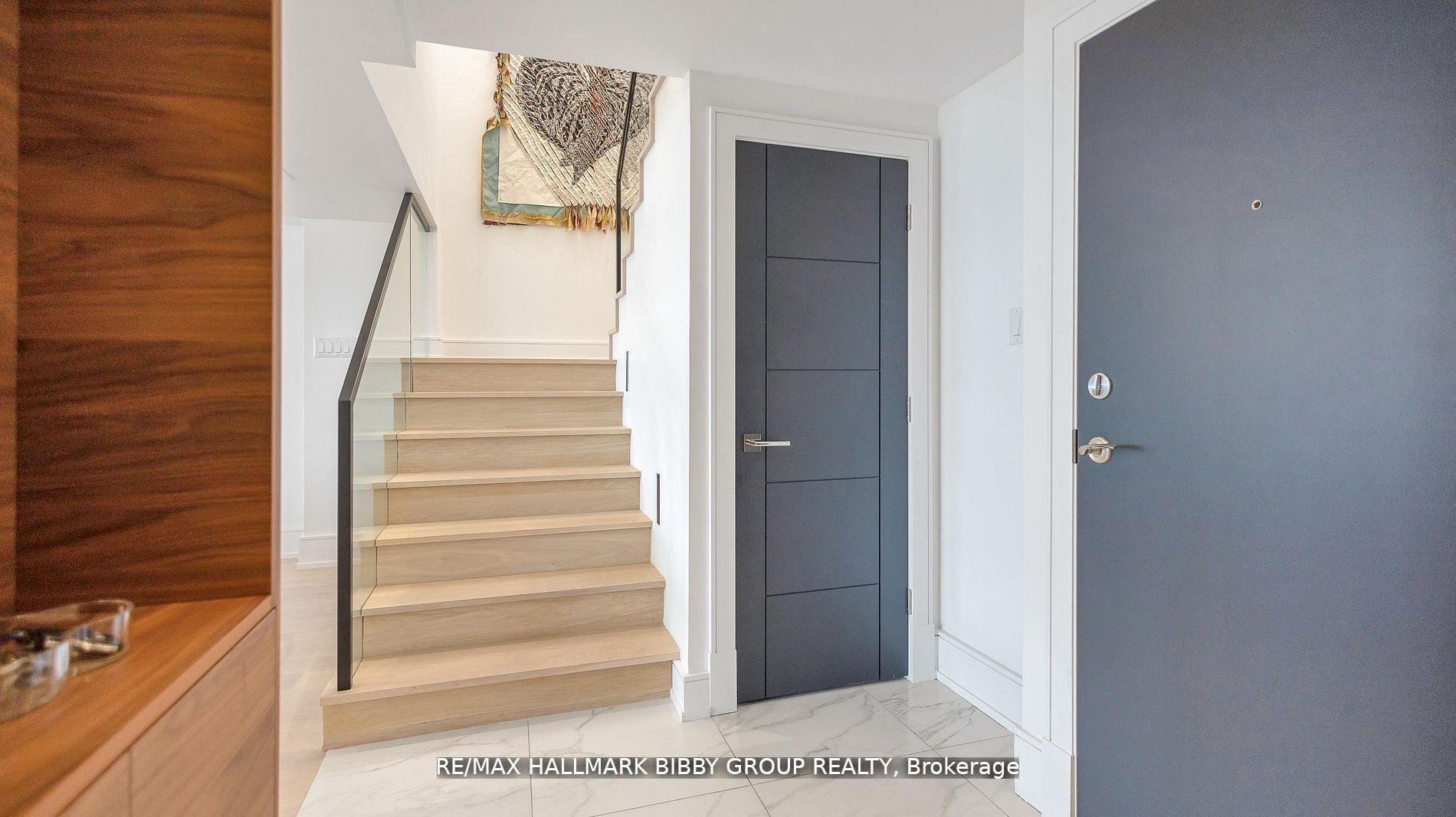 Photo 13 of Unit 613, 99 Harbour Square, Toronto, Waterfront Communities — HOMEH