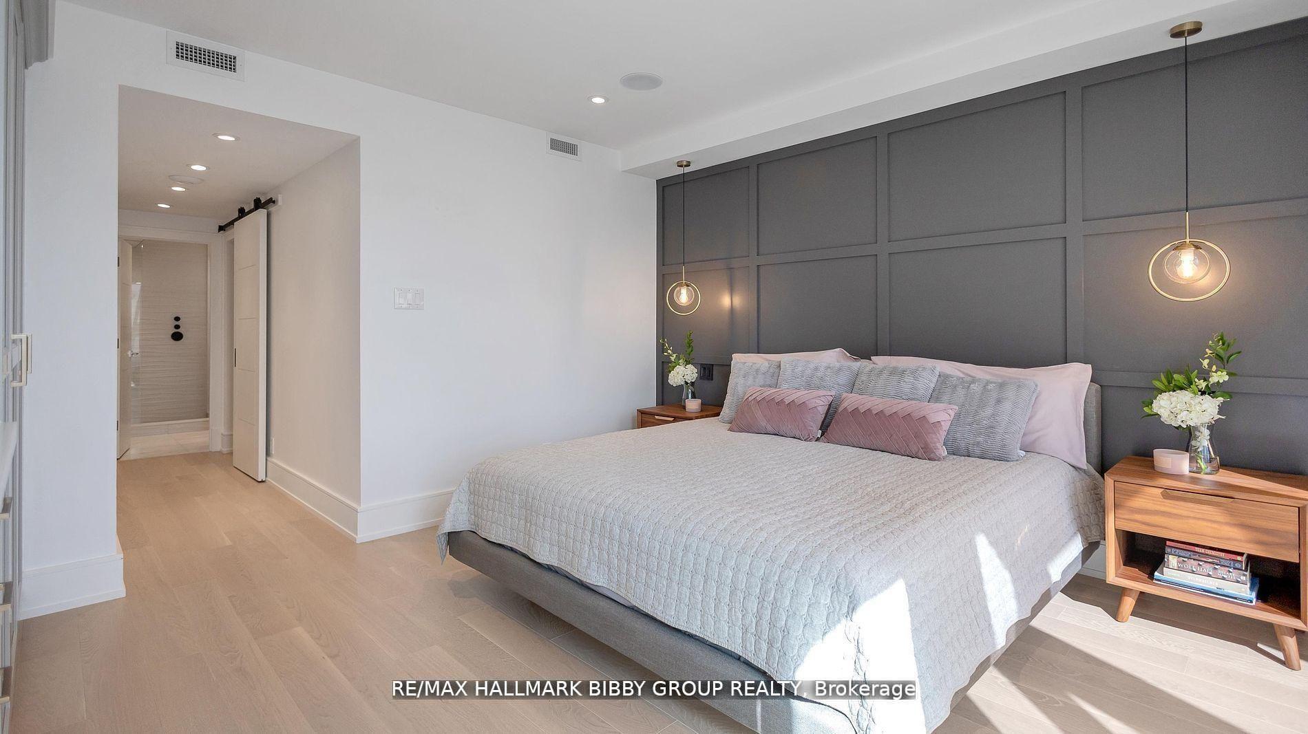 Photo 16 of Unit 613, 99 Harbour Square, Toronto, Waterfront Communities — HOMEH