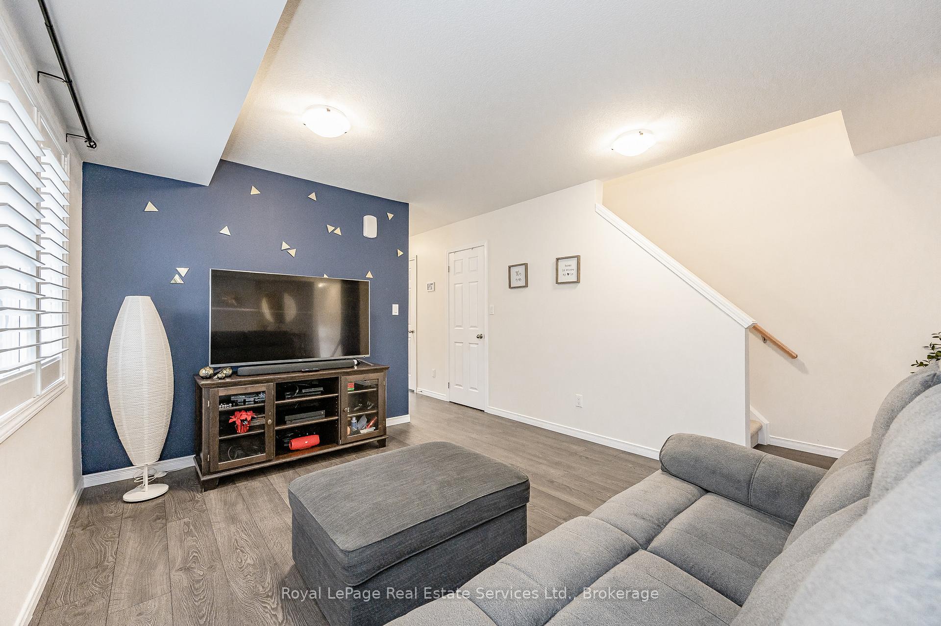 Photo 32 of Unit 10B, 388 Old Huron Road, Kitchener, Brigadoon — HOMEH