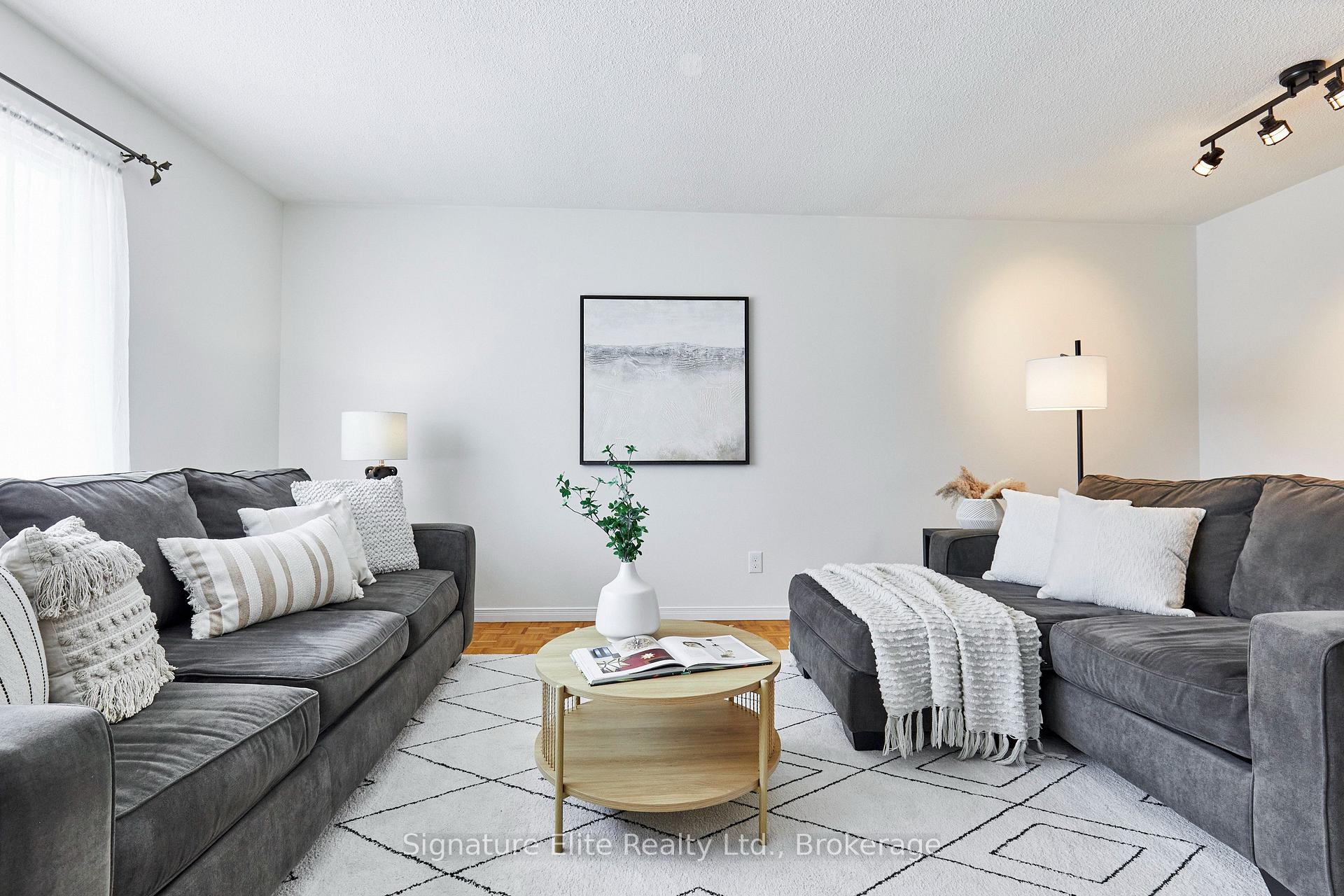 Photo 8 of 316 Burrows Hall Boulevard, Scarborough, Malvern — HOMEH