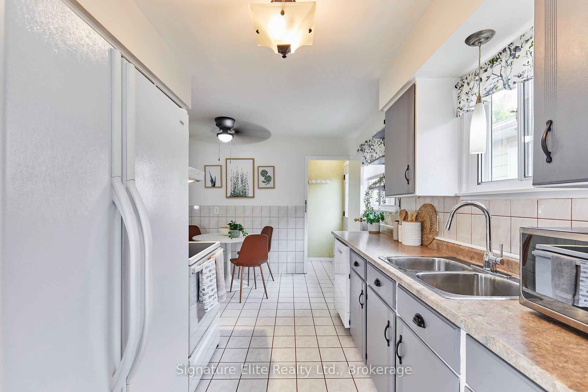 Photo 13 of 316 Burrows Hall Boulevard, Scarborough, Malvern — HOMEH