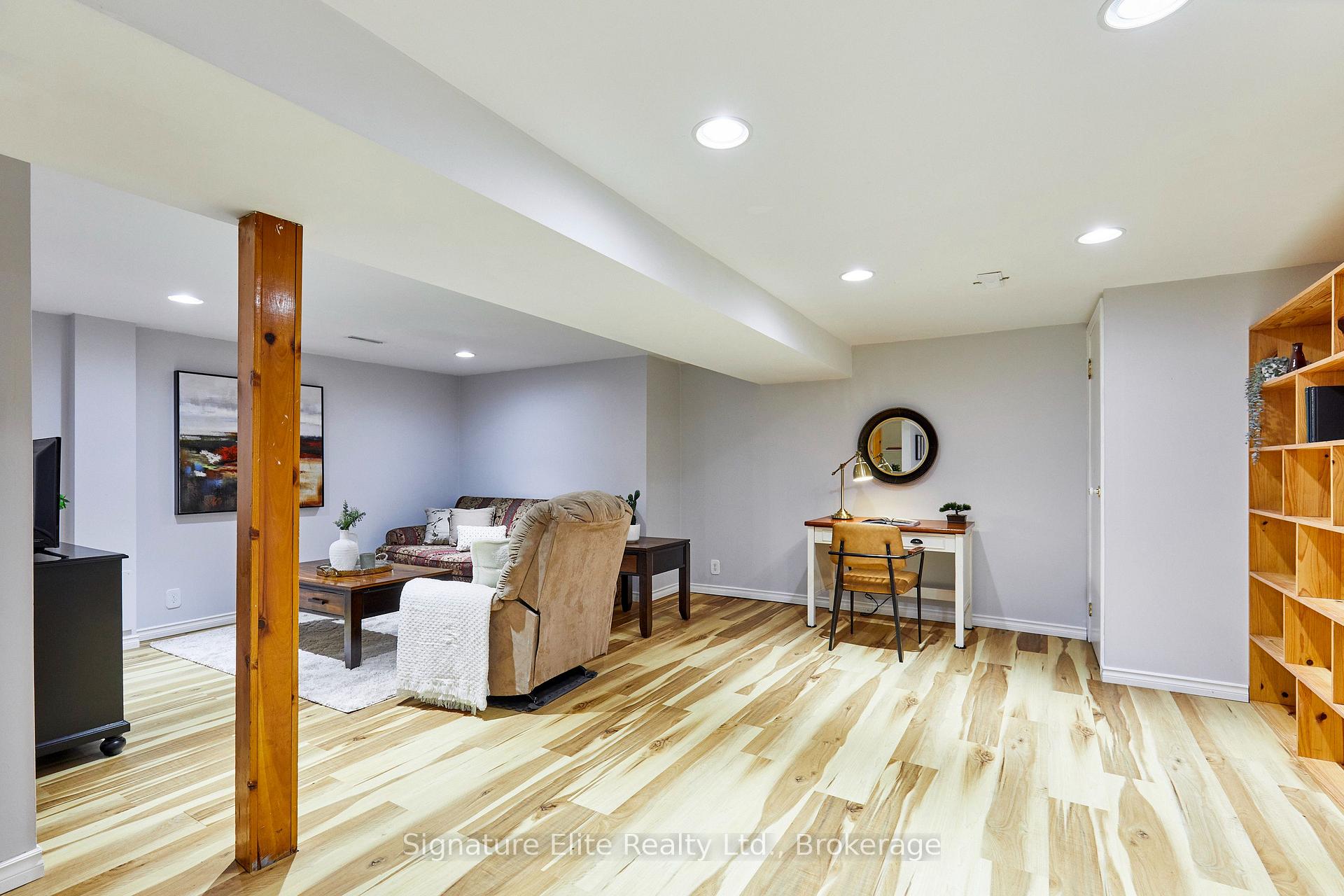 Photo 39 of 316 Burrows Hall Boulevard, Scarborough, Malvern — HOMEH