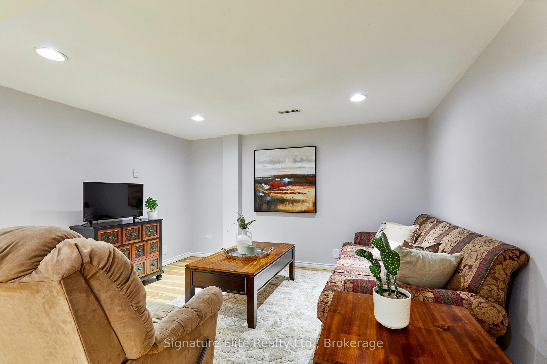 Photo 40 of 316 Burrows Hall Boulevard, Scarborough, Malvern — HOMEH