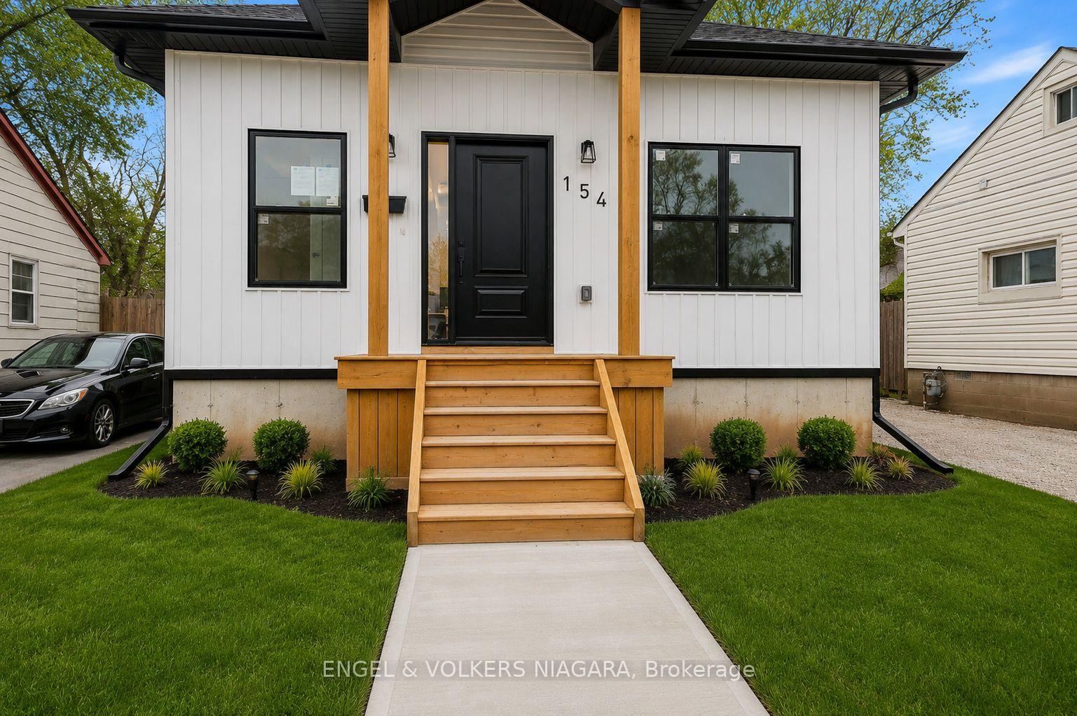 Photo 3 of 154 Roosevelt Avenue, Welland, Lincoln/Crowland — HOMEH