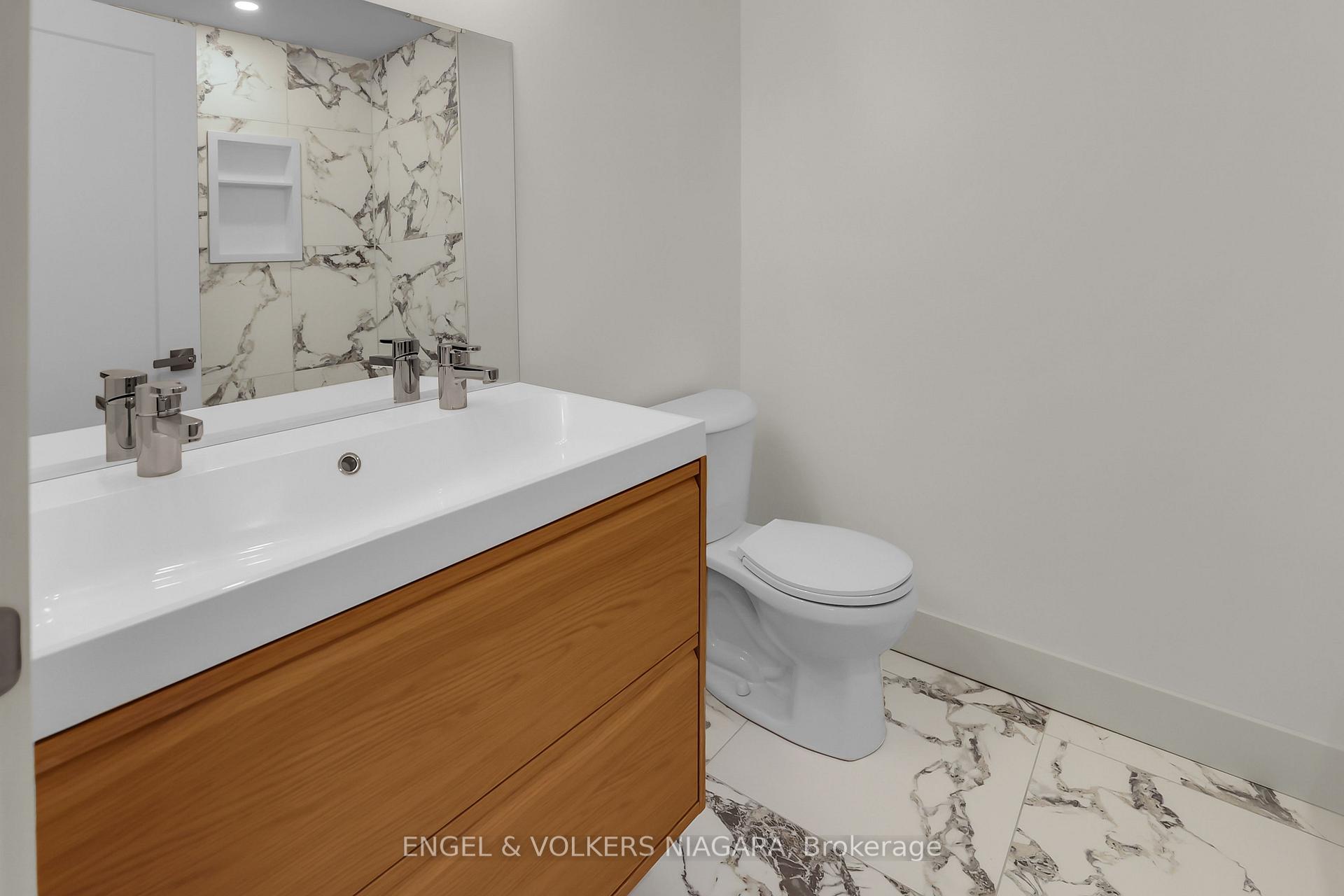 Photo 17 of 154 Roosevelt Avenue, Welland, Lincoln/Crowland — HOMEH
