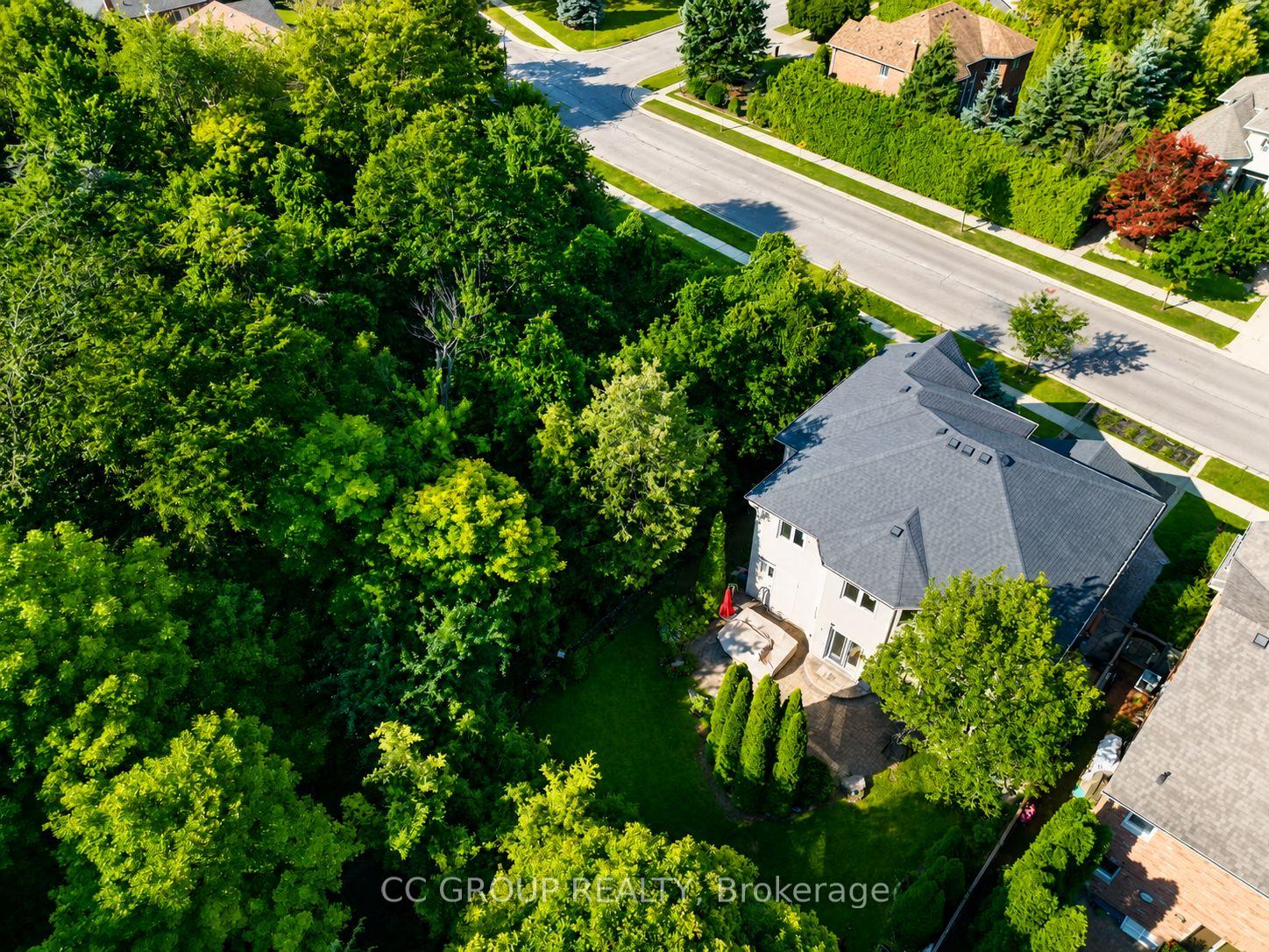 Photo 2 of 91 Whitburn Street, Whitby, Williamsburg — HOMEH