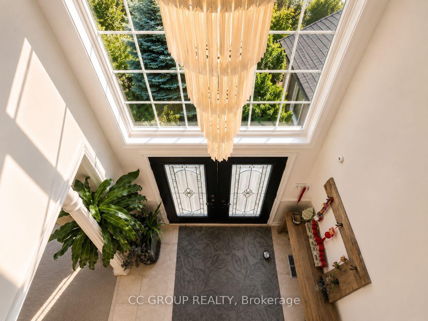 Photo 3 of 91 Whitburn Street, Whitby, Williamsburg — HOMEH