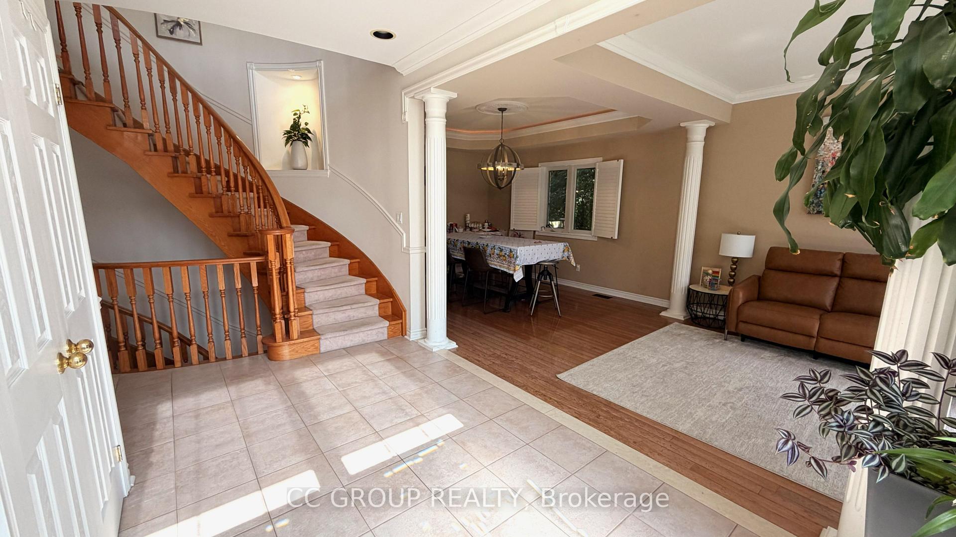 Photo 4 of 91 Whitburn Street, Whitby, Williamsburg — HOMEH