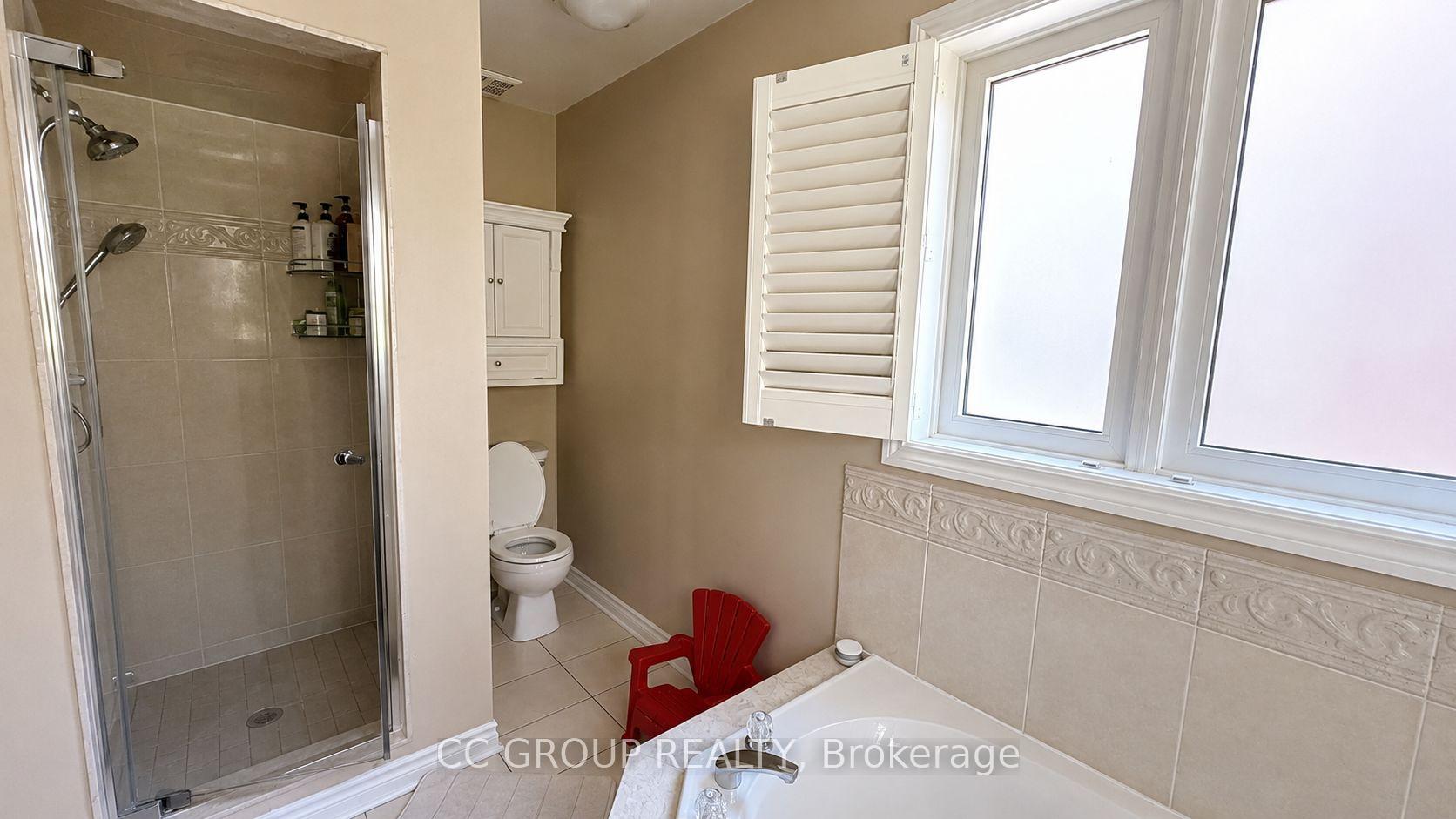 Photo 18 of 91 Whitburn Street, Whitby, Williamsburg — HOMEH