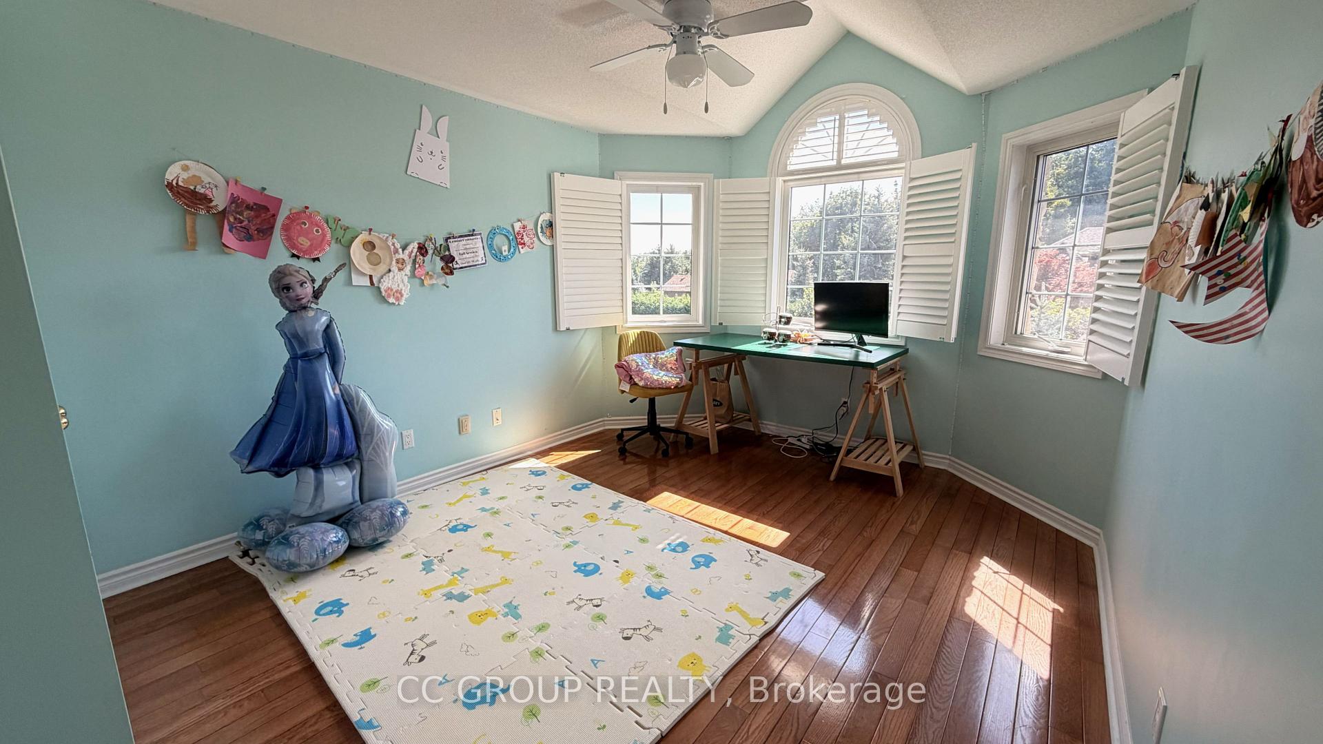 Photo 20 of 91 Whitburn Street, Whitby, Williamsburg — HOMEH