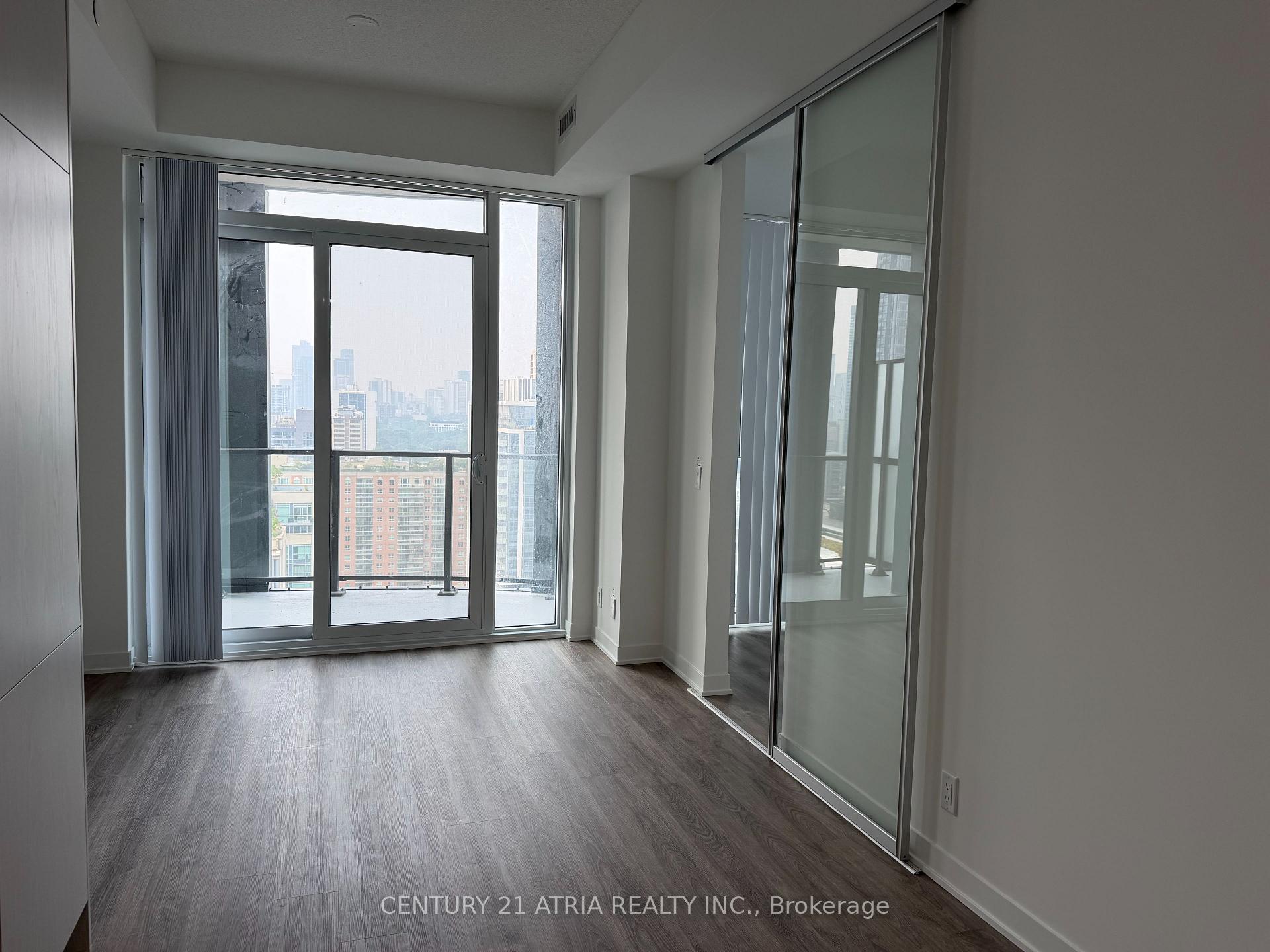 Photo 4 of Unit 2303, 180 Front Street E, Toronto, Moss Park — HOMEH