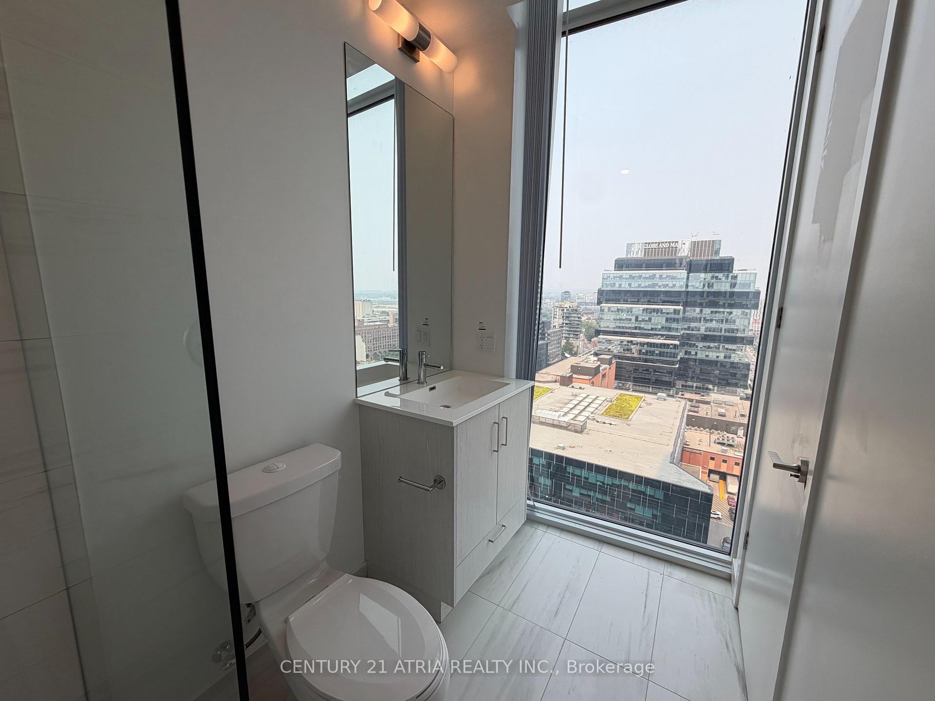 Photo 5 of Unit 2303, 180 Front Street E, Toronto, Moss Park — HOMEH