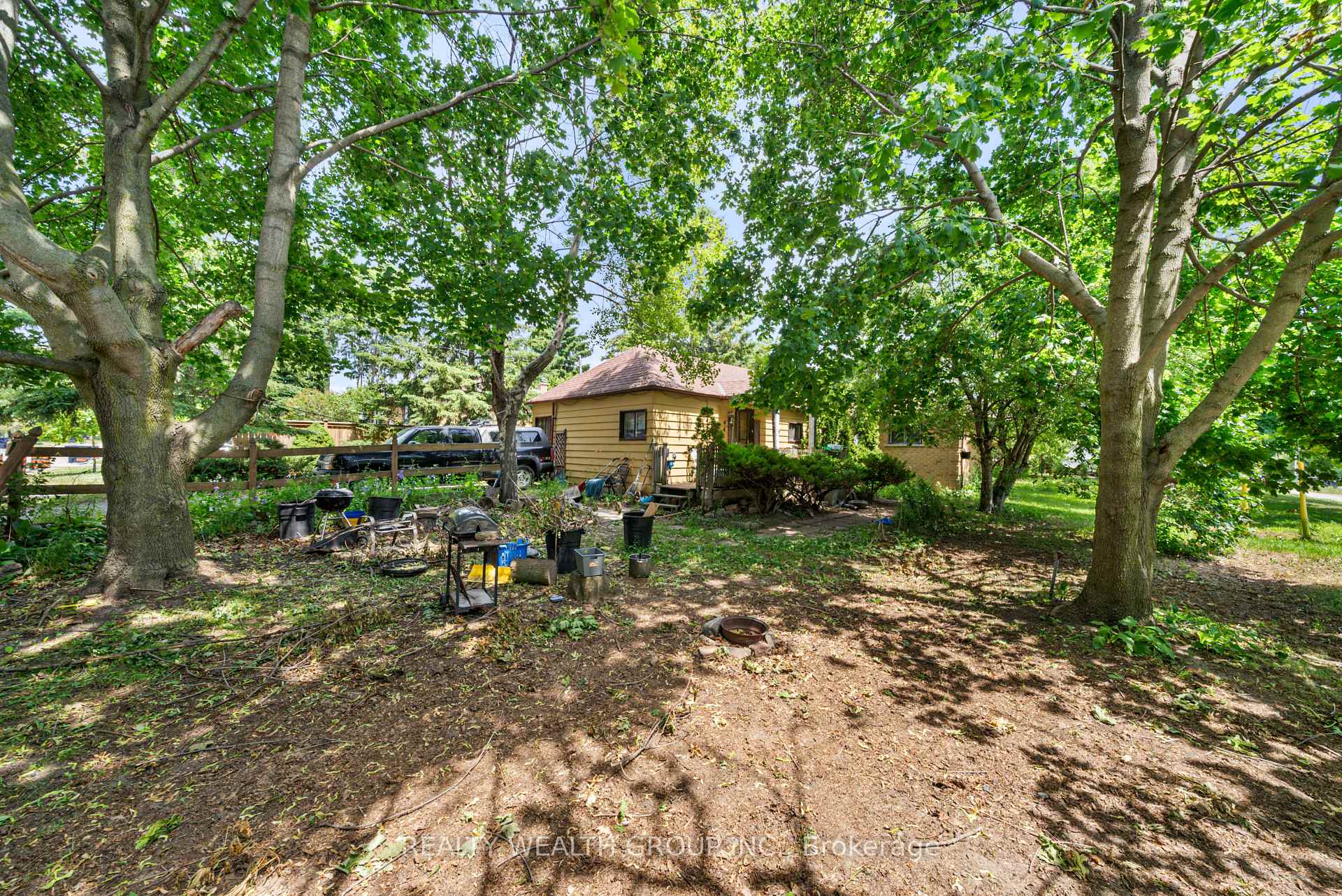 Photo 3 of 4450 Lawrence Avenue E, Scarborough, West Hill — HOMEH