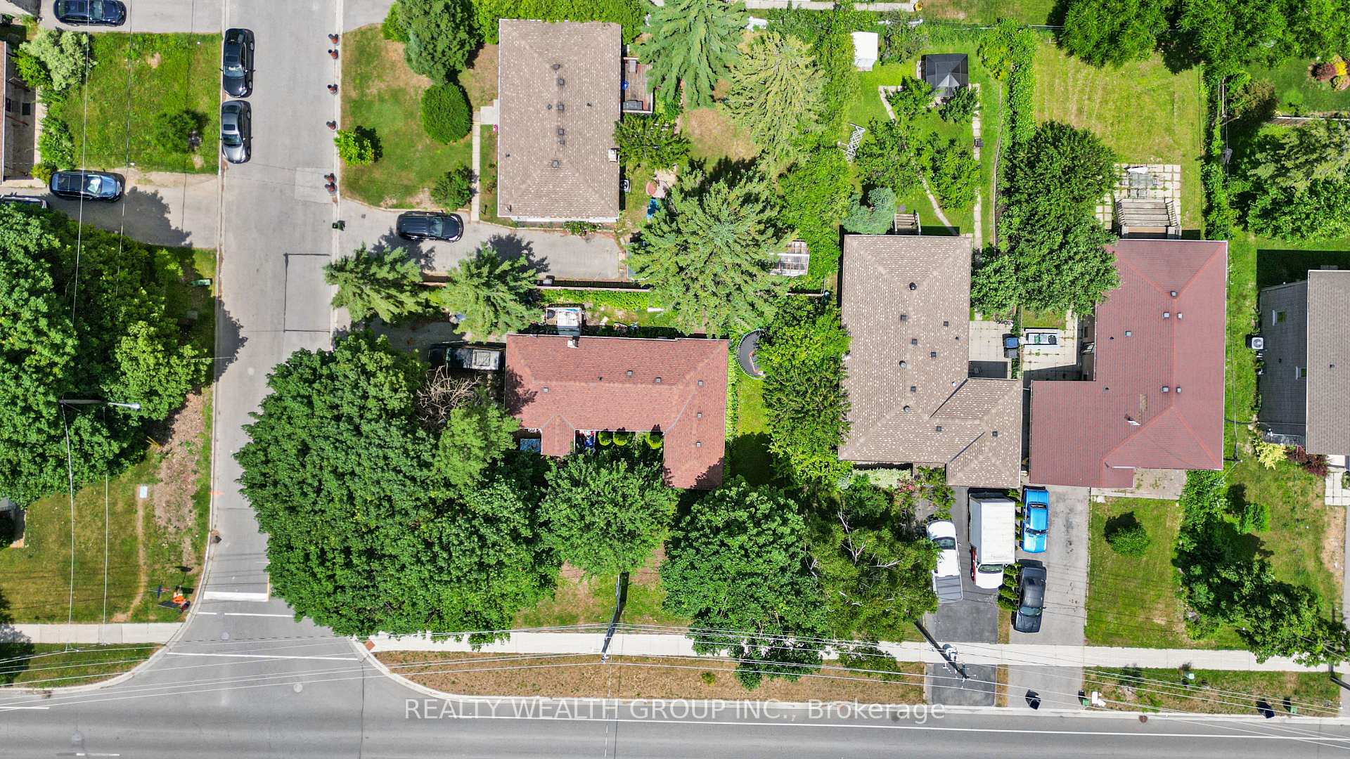 Photo 4 of 4450 Lawrence Avenue E, Scarborough, West Hill — HOMEH