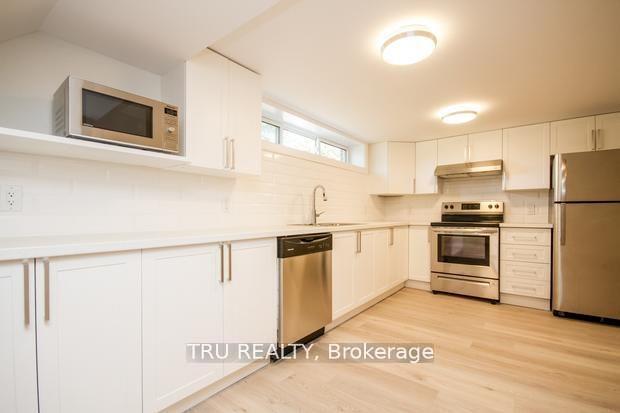 Photo 44 of 2428-2430 Iris Street, Ottawa, Parkway Park — HOMEH
