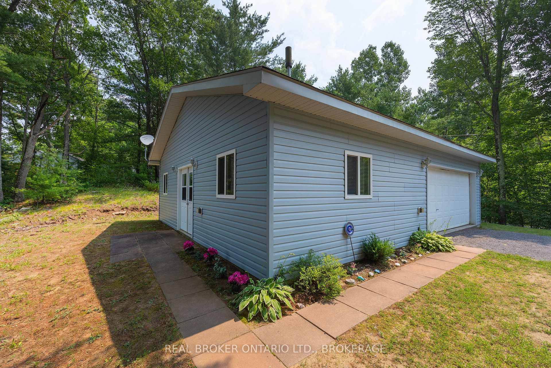 Photo 22 of 1152 Sparks Lane, Frontenac, Frontenac Centre — HOMEH