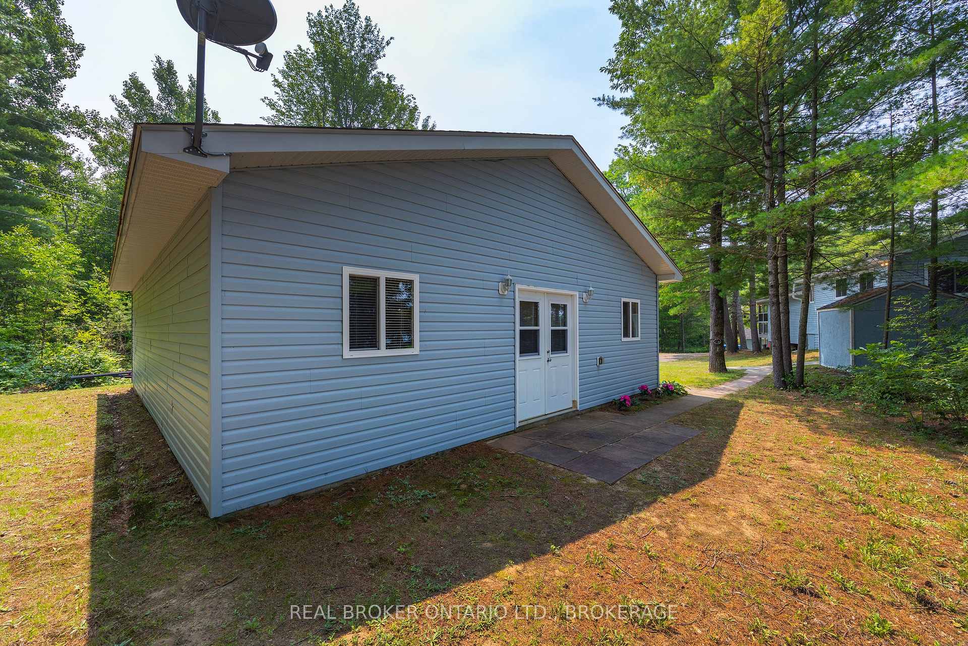 Photo 54 of 1152 Sparks Lane, Frontenac, Frontenac Centre — HOMEH