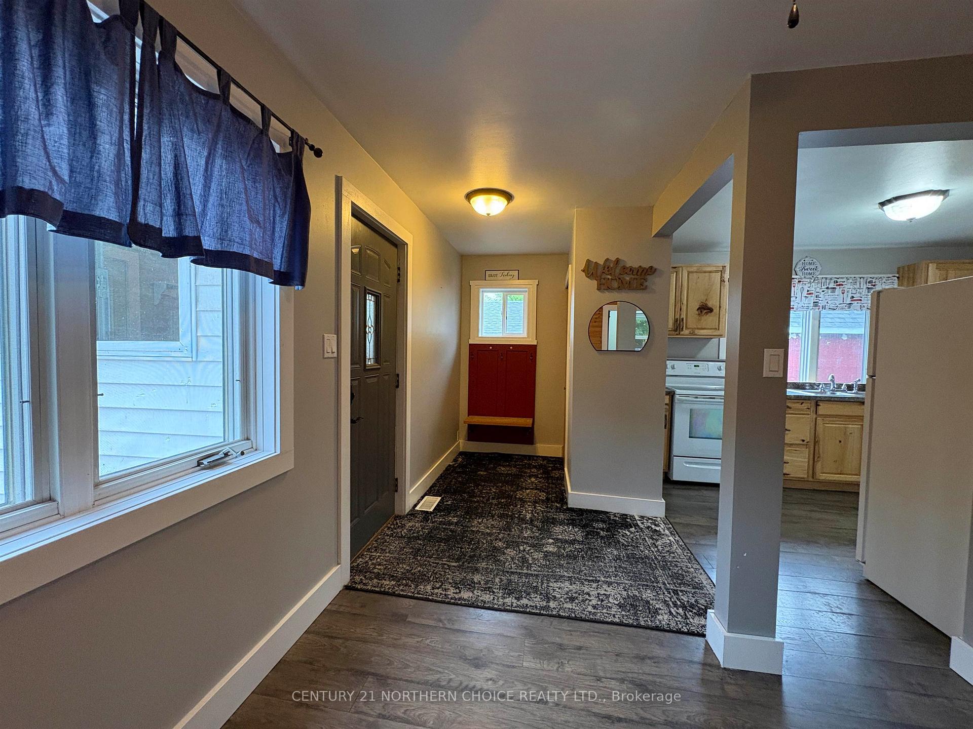 Photo 9 of 308 Third Street W, Fort Frances — HOMEH