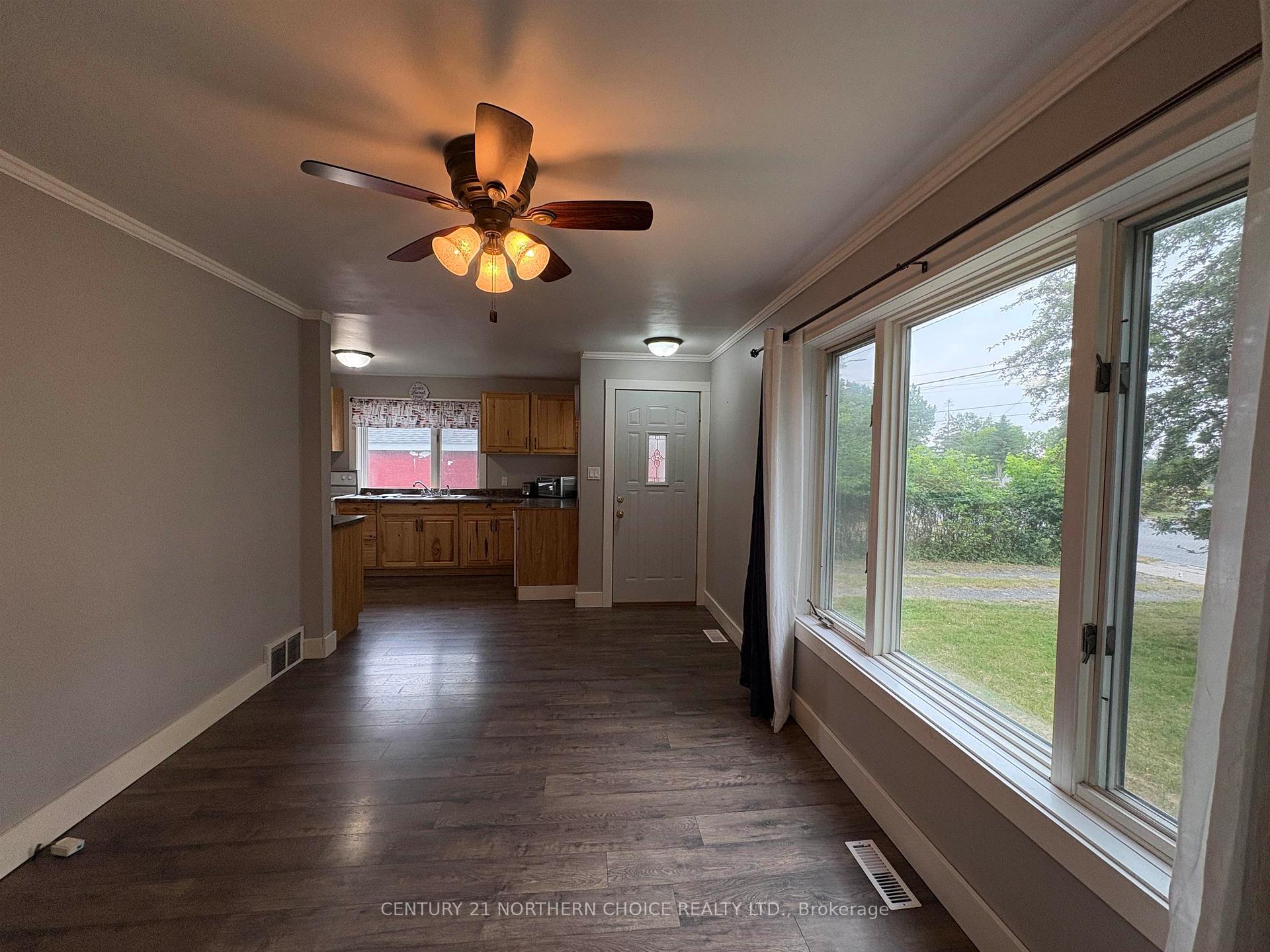 Photo 16 of 308 Third Street W, Fort Frances — HOMEH
