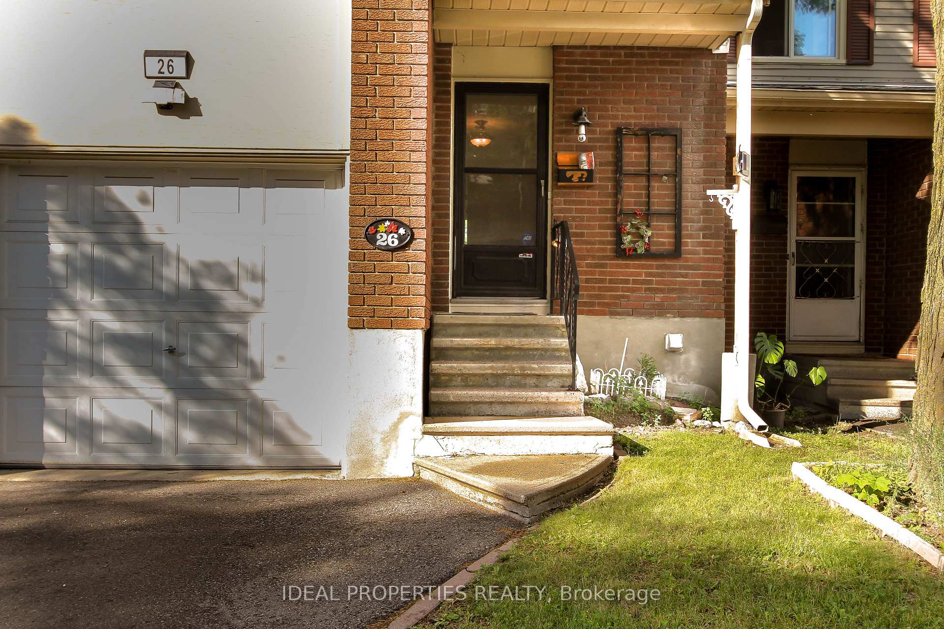 Photo 2 of Unit 26, 2415 Southvale Crescent, Ottawa, Sheffield Glen/Industrial Park — HOMEH