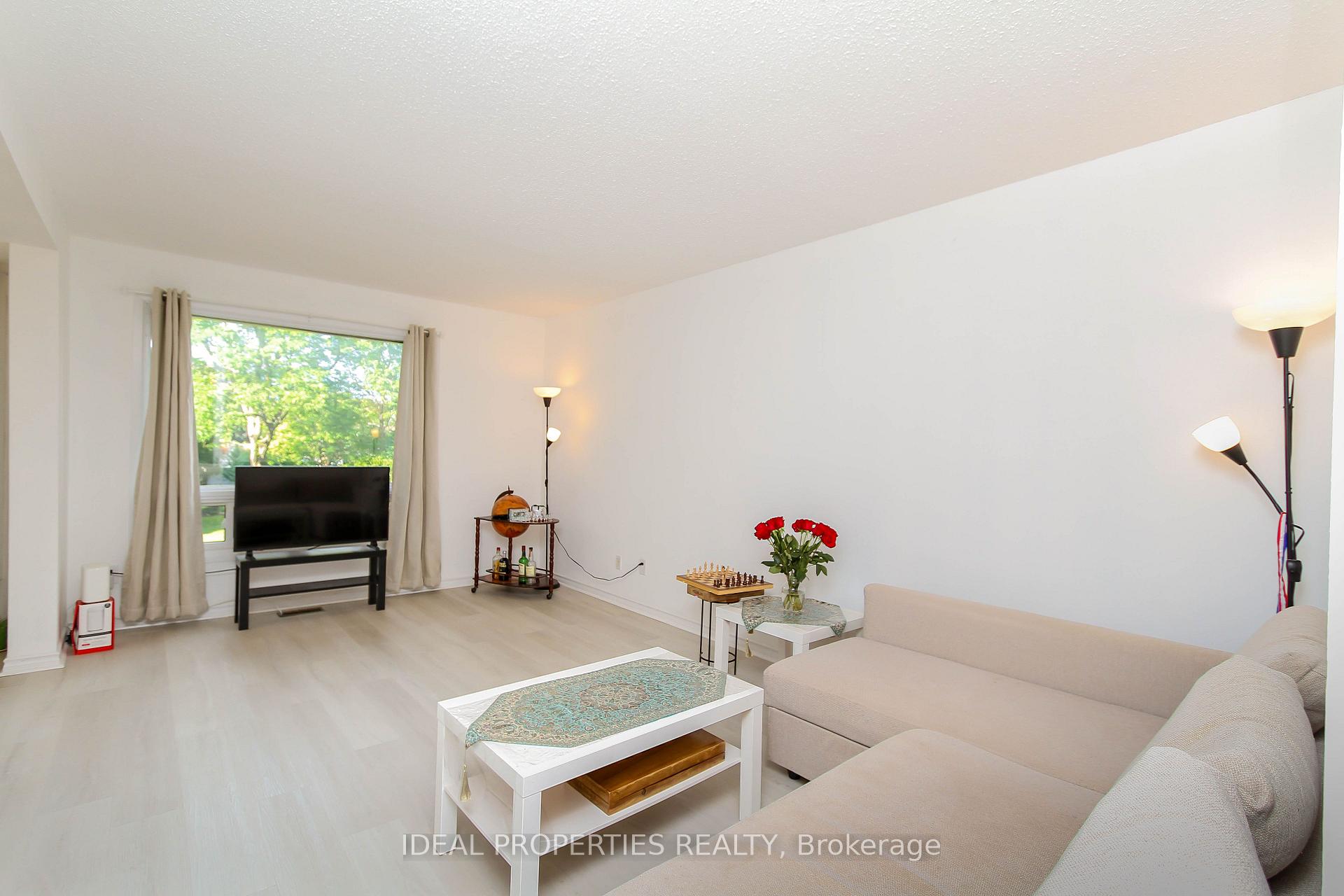 Photo 6 of Unit 26, 2415 Southvale Crescent, Ottawa, Sheffield Glen/Industrial Park — HOMEH