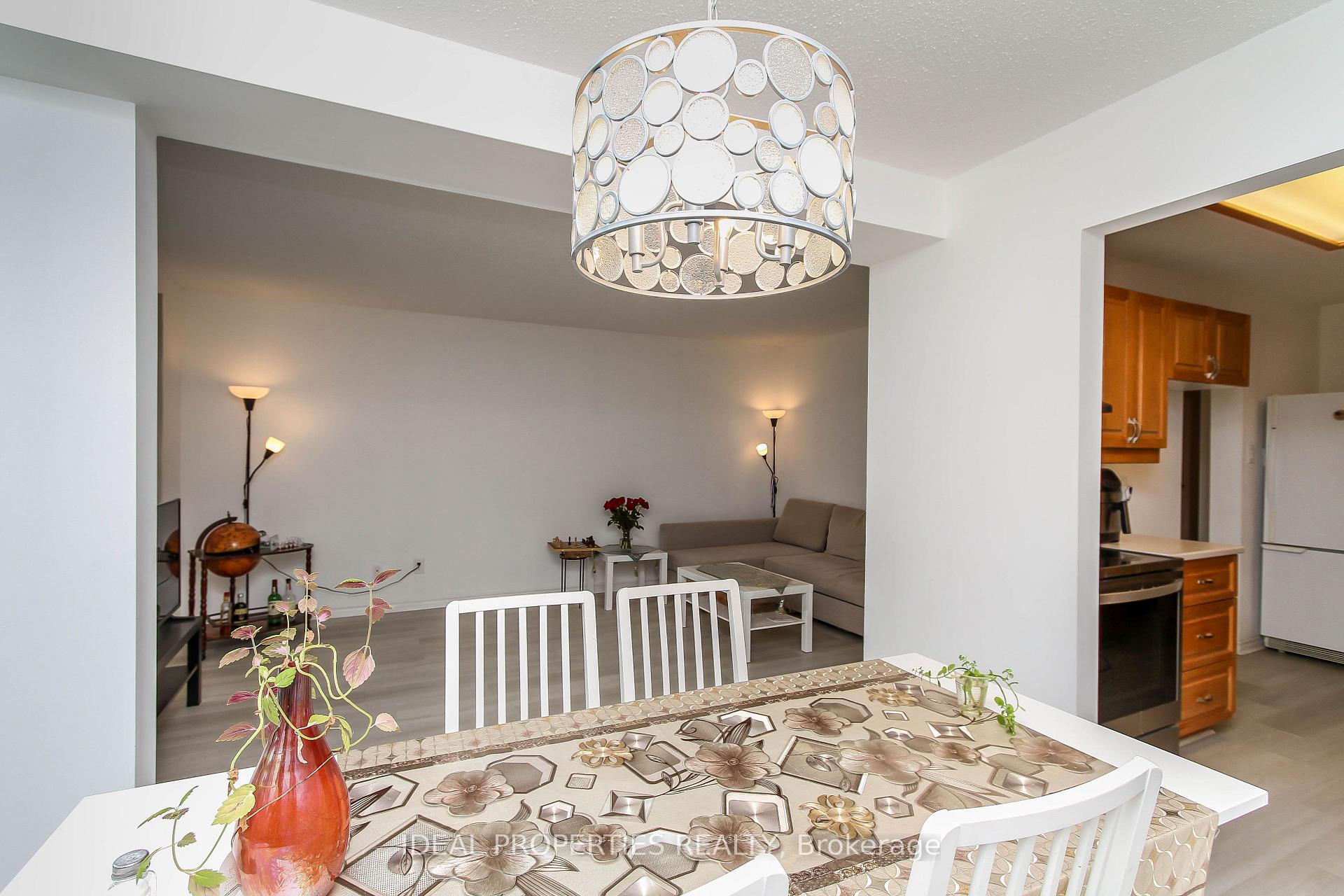 Photo 10 of Unit 26, 2415 Southvale Crescent, Ottawa, Sheffield Glen/Industrial Park — HOMEH