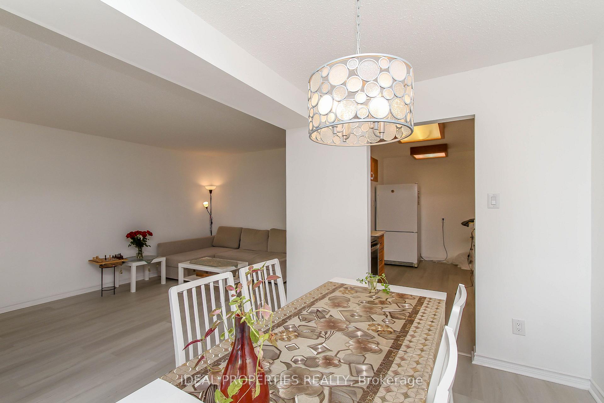 Photo 11 of Unit 26, 2415 Southvale Crescent, Ottawa, Sheffield Glen/Industrial Park — HOMEH