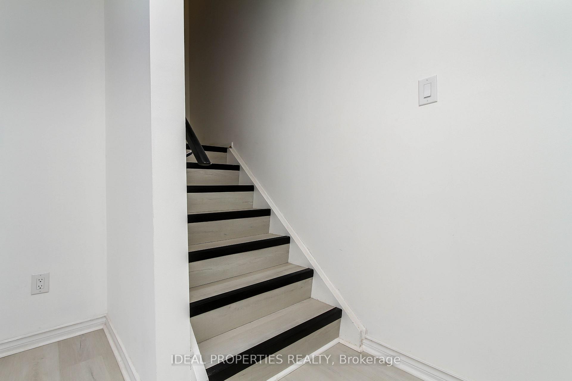 Photo 17 of Unit 26, 2415 Southvale Crescent, Ottawa, Sheffield Glen/Industrial Park — HOMEH