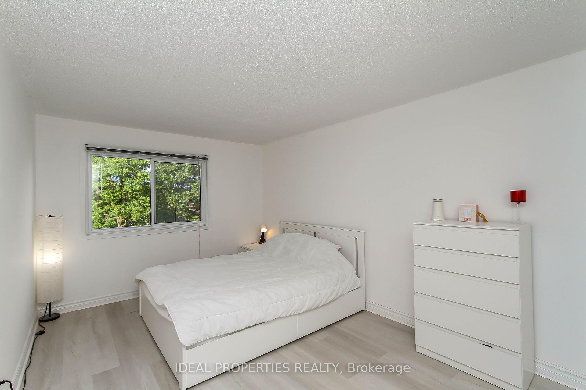 Photo 19 of Unit 26, 2415 Southvale Crescent, Ottawa, Sheffield Glen/Industrial Park — HOMEH