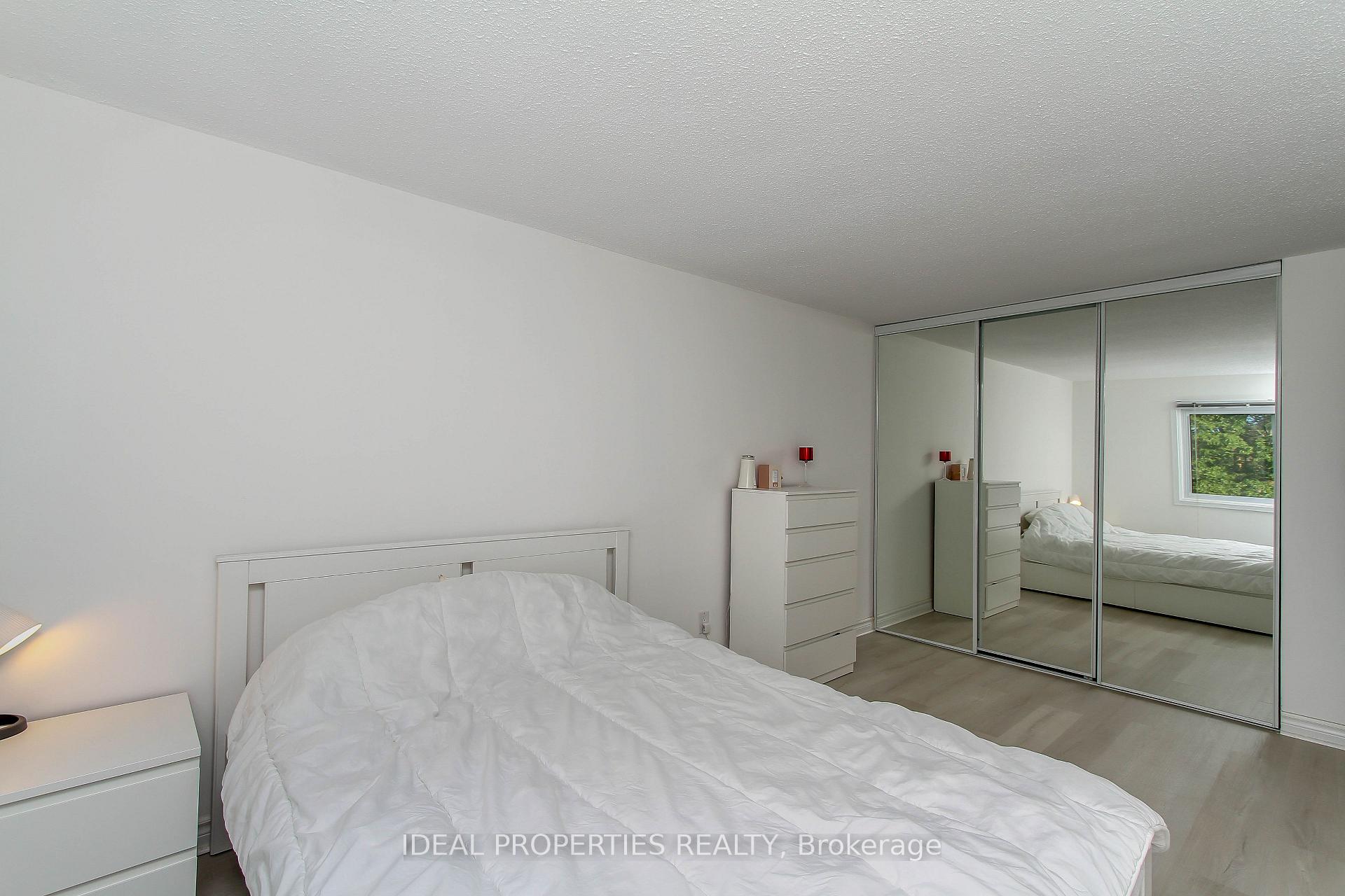 Photo 20 of Unit 26, 2415 Southvale Crescent, Ottawa, Sheffield Glen/Industrial Park — HOMEH