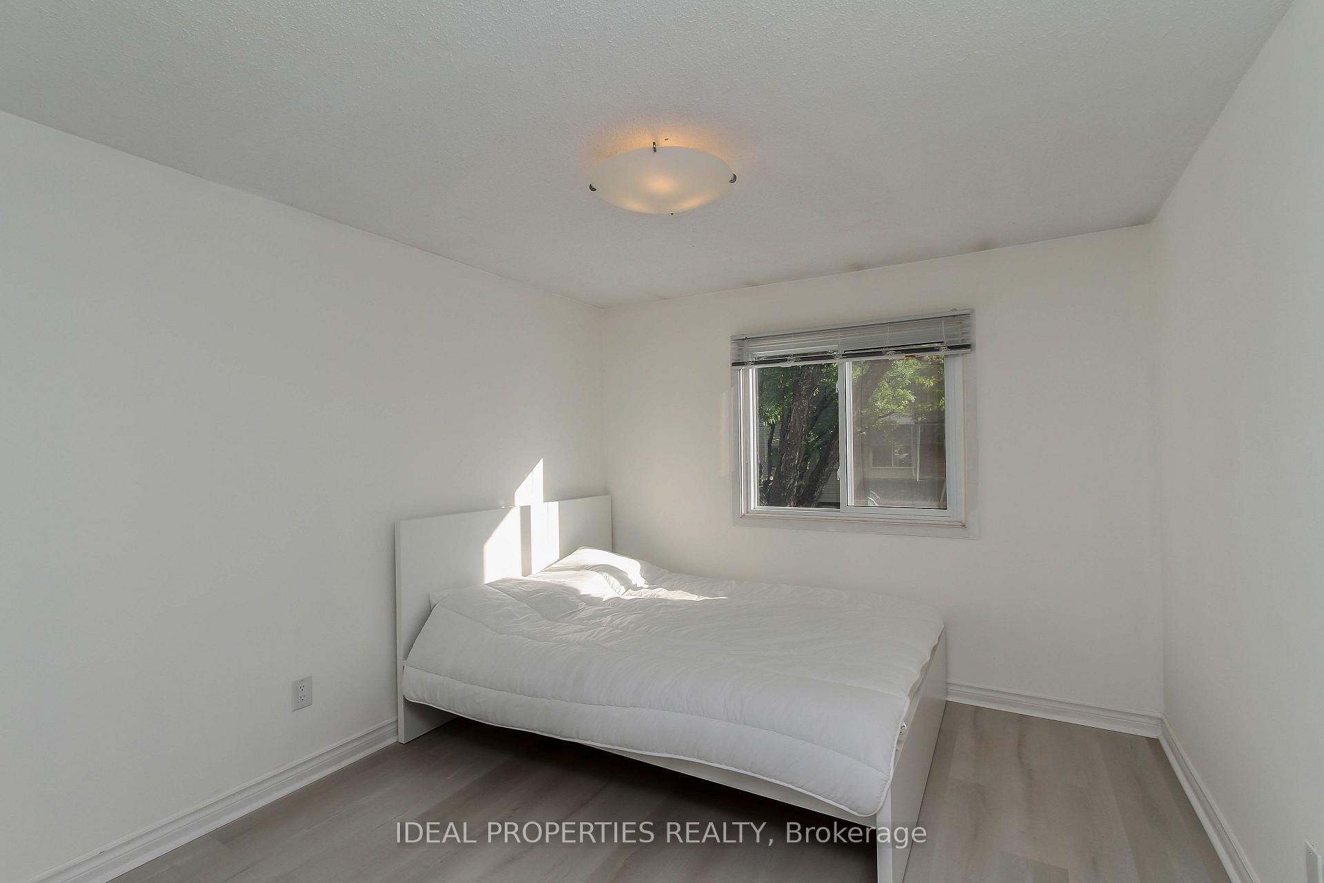 Photo 21 of Unit 26, 2415 Southvale Crescent, Ottawa, Sheffield Glen/Industrial Park — HOMEH