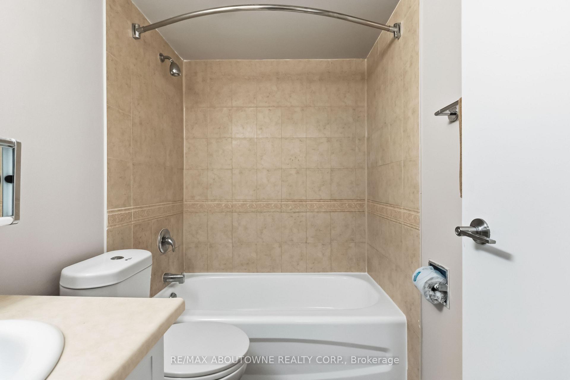 Photo 25 of Unit 1003, 60 Park Avenue, Halton Hills, Georgetown — HOMEH