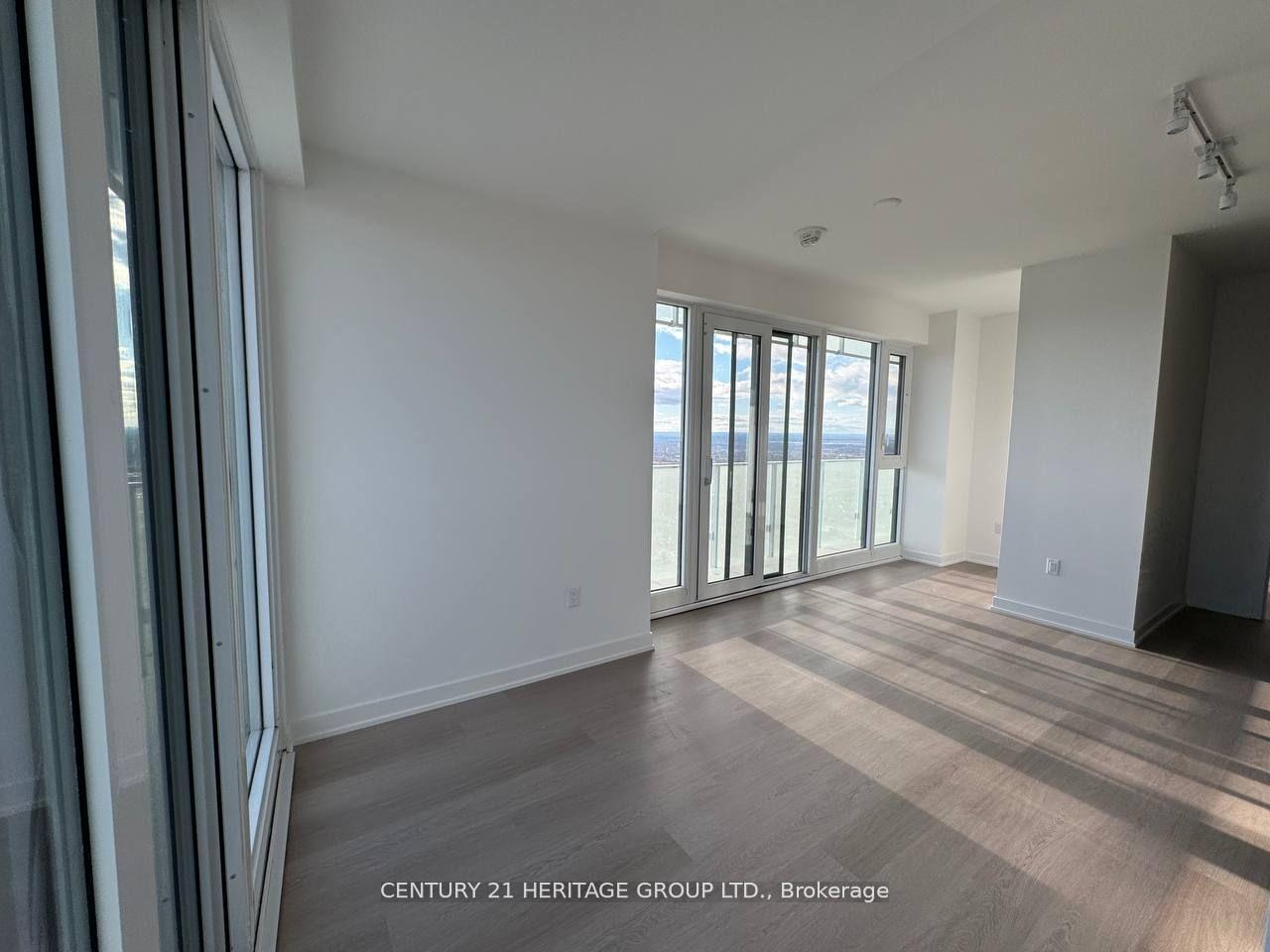 Photo 6 of Unit 4409, 3883 Quartz Road S, Mississauga, City Centre — HOMEH