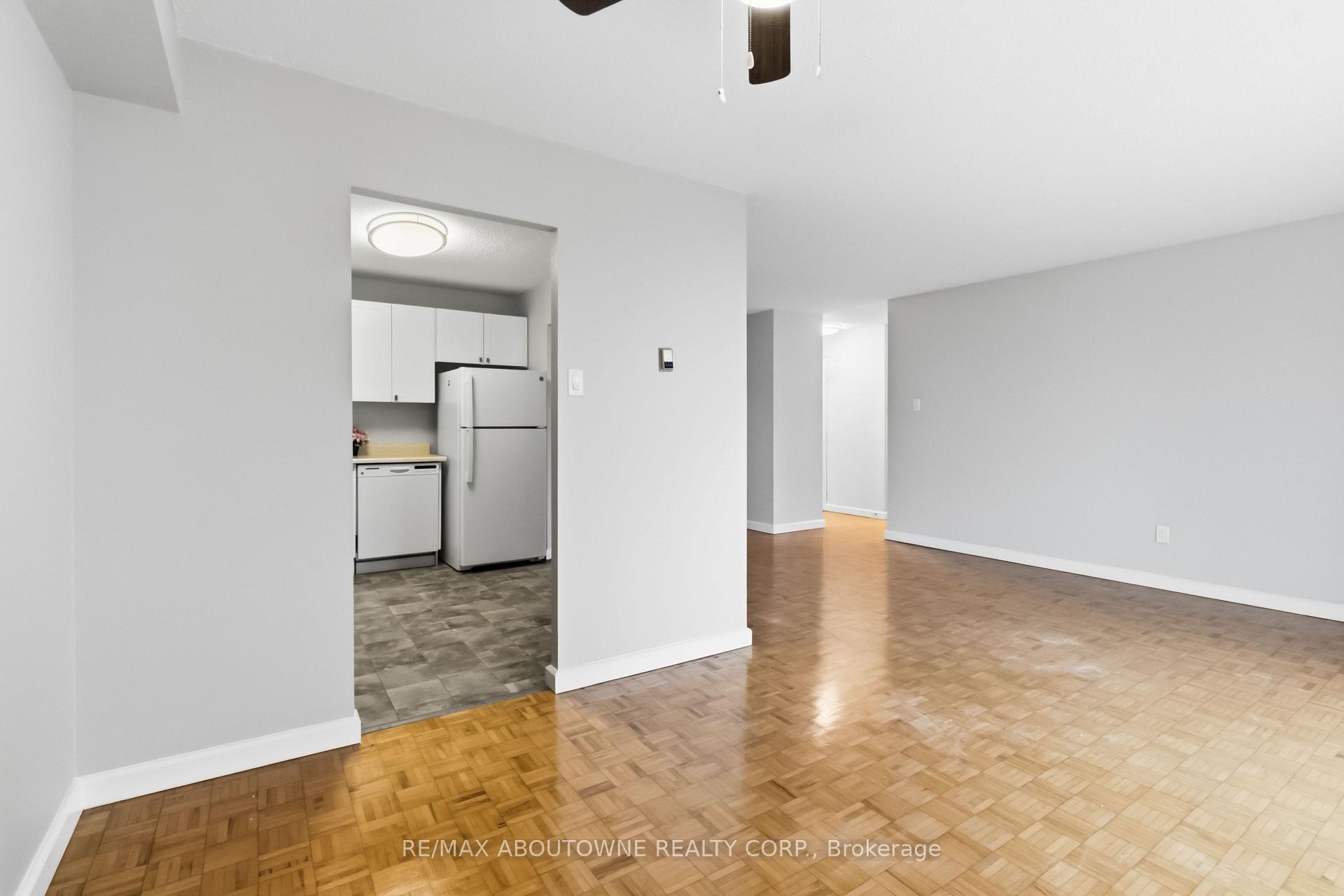 Photo 10 of Unit 705, 60 Park Avenue, Halton Hills, Georgetown — HOMEH