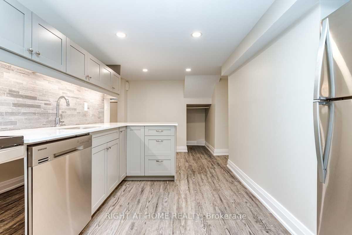 Photo 4 of Unit Unit C, 691 Simcoe Street, Oshawa, Centennial — HOMEH