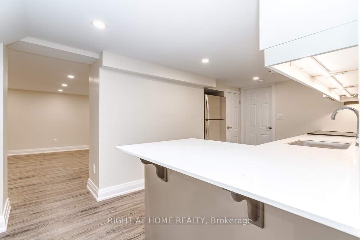 Photo 6 of Unit Unit C, 691 Simcoe Street, Oshawa, Centennial — HOMEH