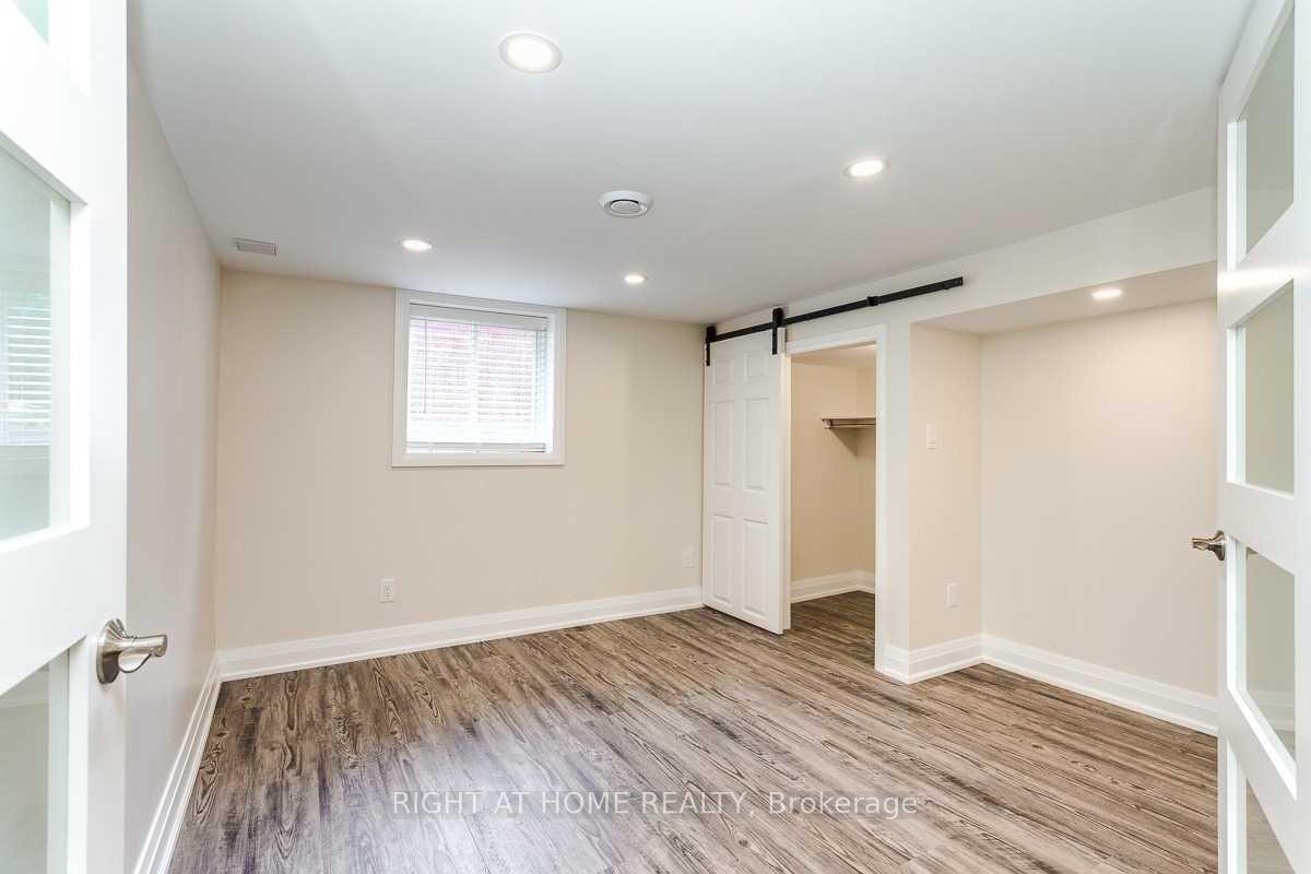 Photo 11 of Unit Unit C, 691 Simcoe Street, Oshawa, Centennial — HOMEH