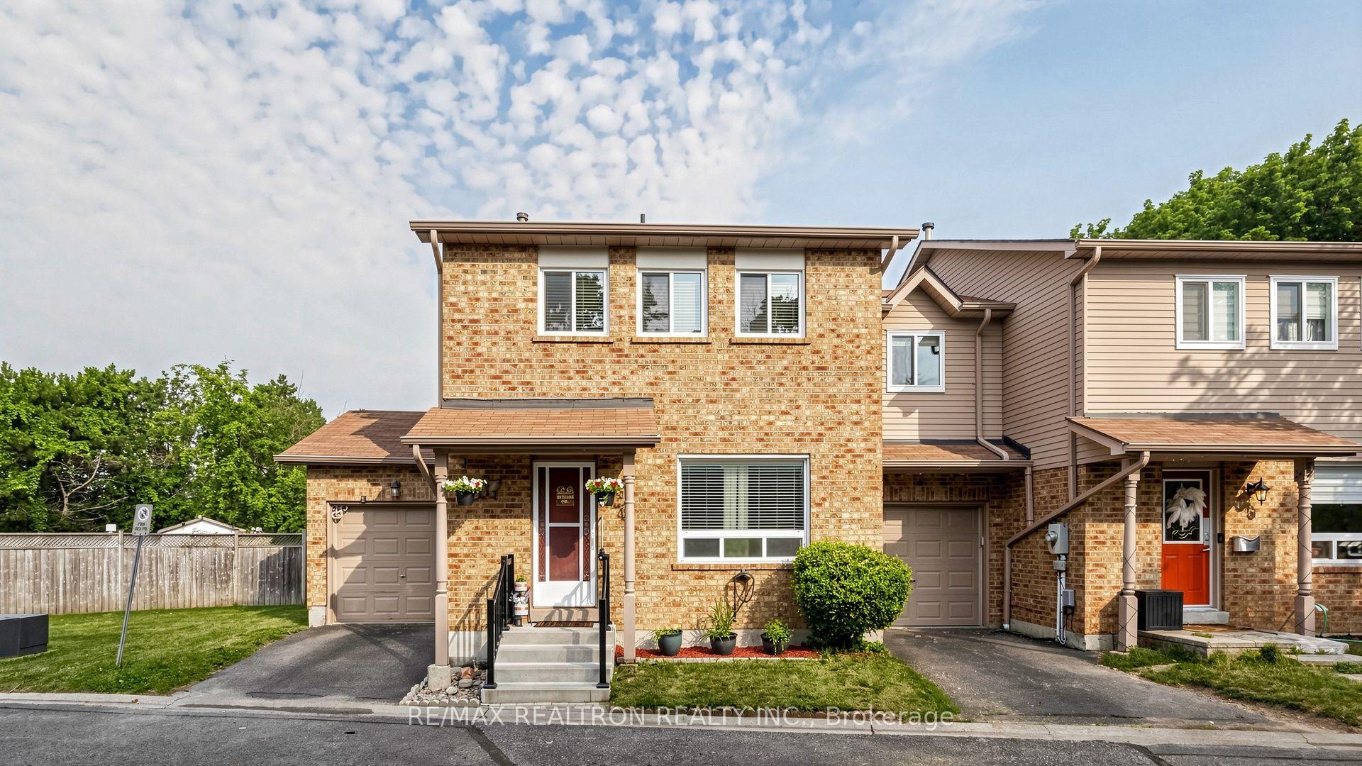 Photo 2 of Unit 4, 1640 Nichol Avenue, Whitby, Blue Grass Meadows — HOMEH